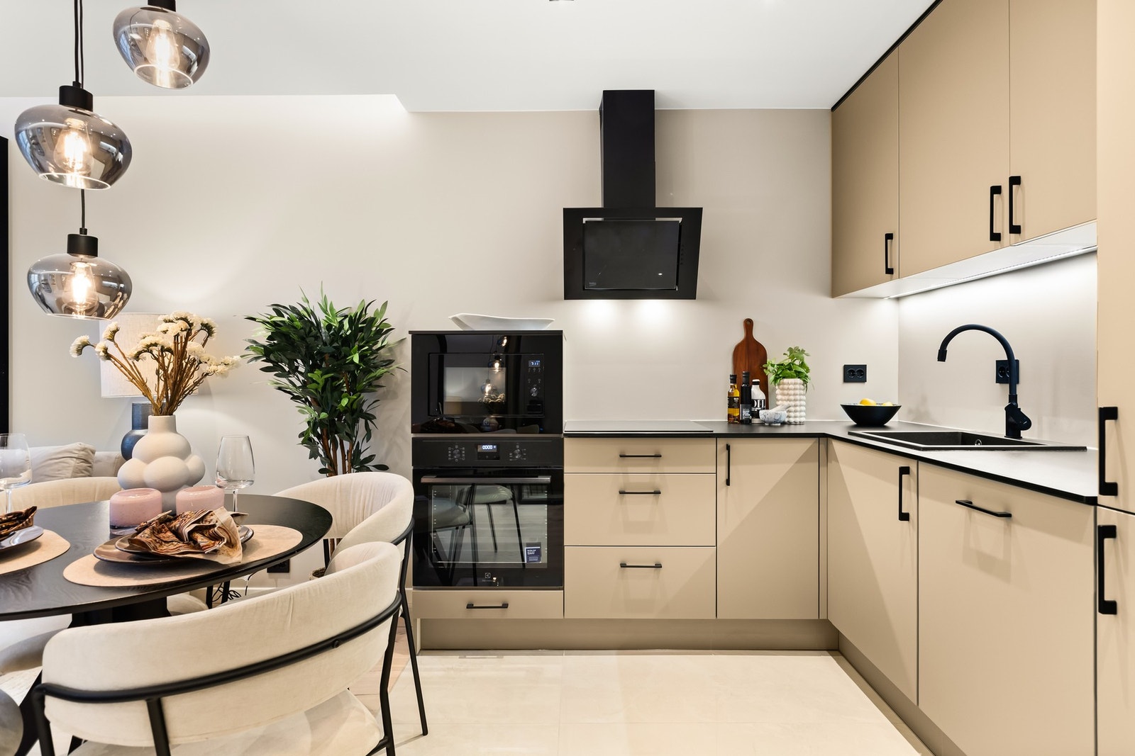 Integrerte helt nye hvitevarer Galleribilde