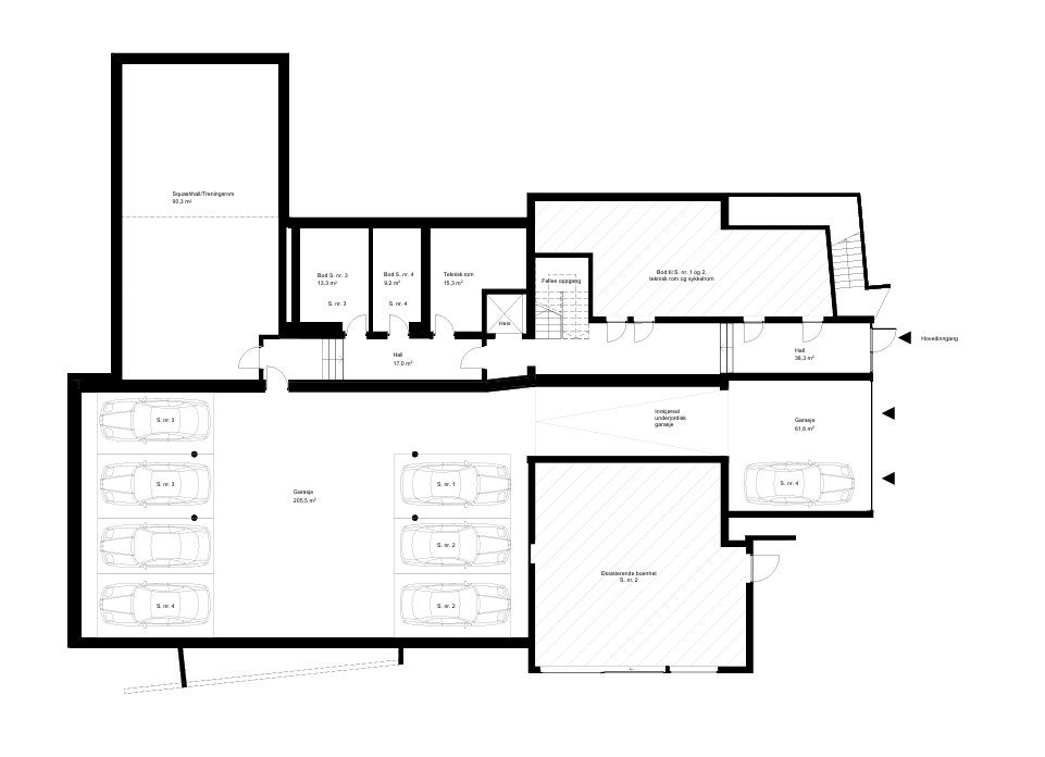 To parkeringsplasser i u-etg. I tillegg stort bodareal. Oppvarmet garasjeanlegg og lader for el-bil Galleribilde