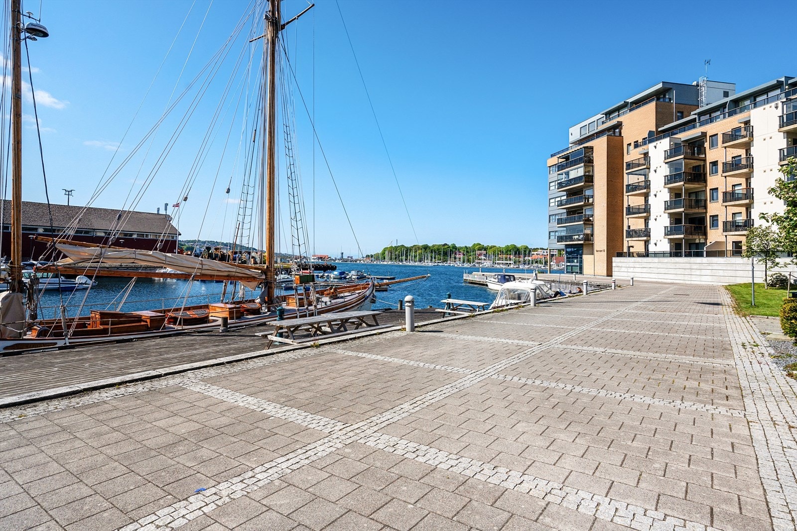 Området kombinerer historisk sjarm med moderne byliv, og har utviklet seg til å bli et av byens mest spennende nabolag. Galleribilde