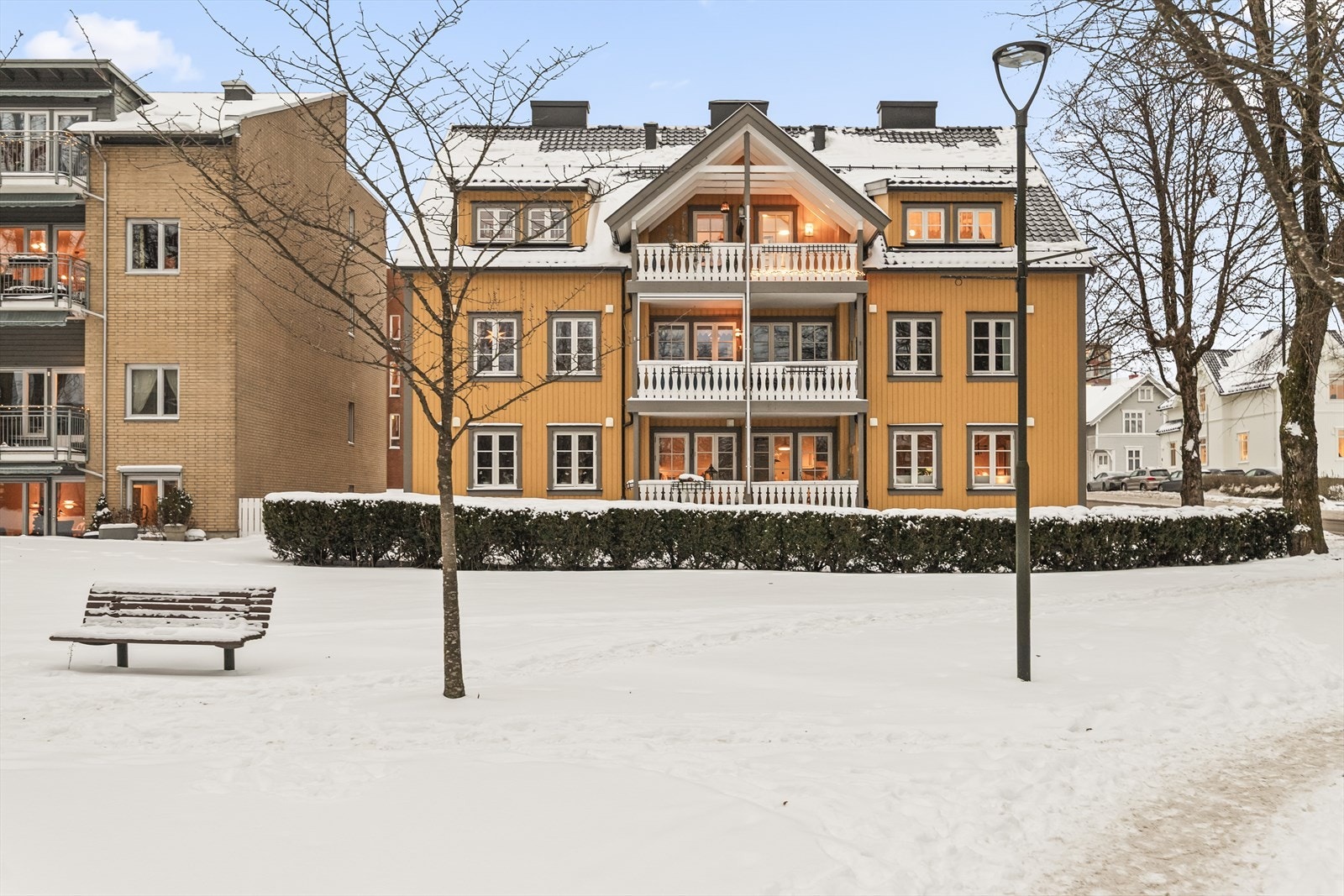Her bor du i en "grønn lunge" midt i Tønsberg sentrum, omringet av alleen og vakre parker. Galleribilde