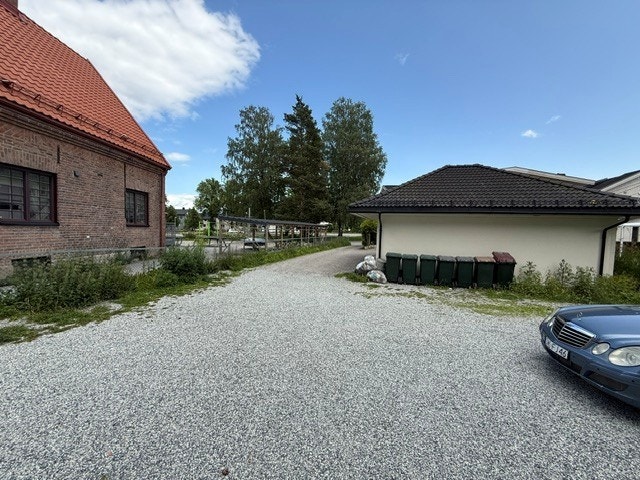 1 stk. utvendig parkeringsplass. Galleribilde