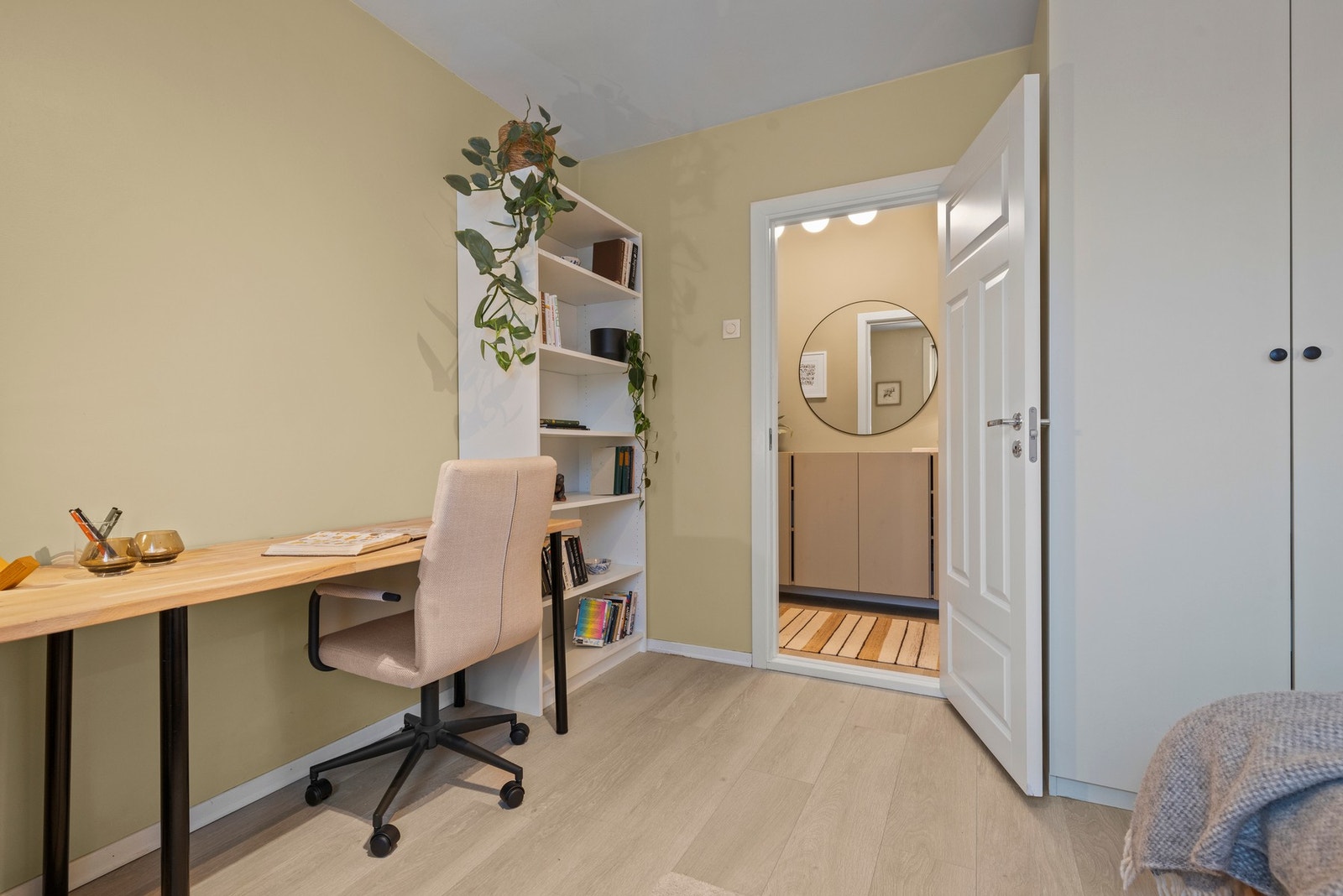 Soverom nr.2 Galleribilde