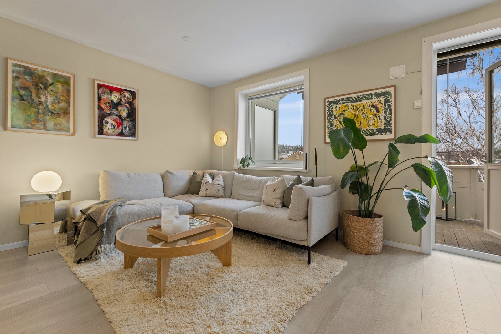 Velkommen til Klosterheimveien 24 - Presentert av Granit Zumberi og Scott A.Patterson v/EIE eiendomsmegling.
Foto: Marikafoto. Galleribilde