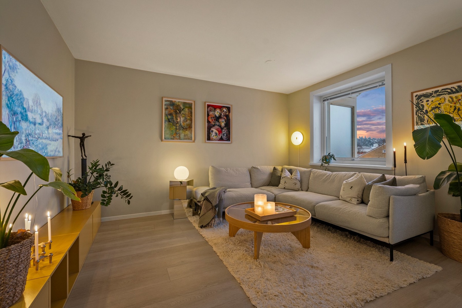 Herlig kveldsstemning. Galleribilde