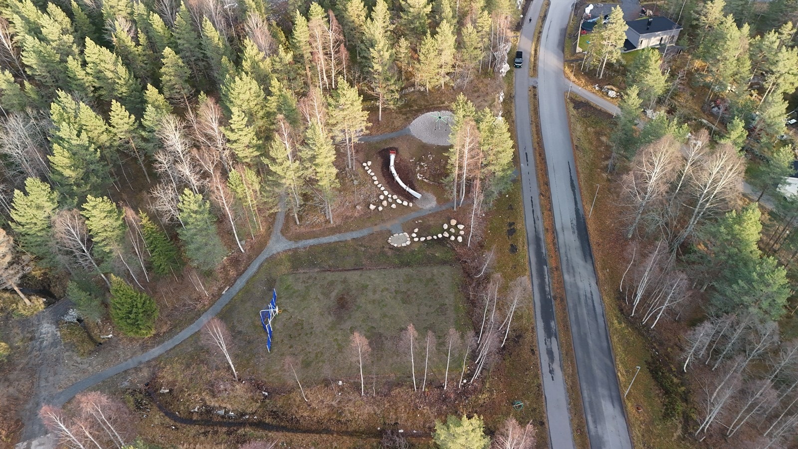 Nyere stor lekeplass rett ved A3 feltet. Galleribilde