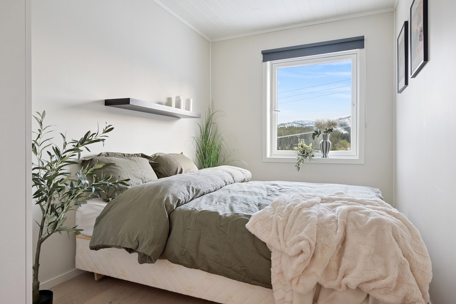 Soverom 2(3) Galleribilde