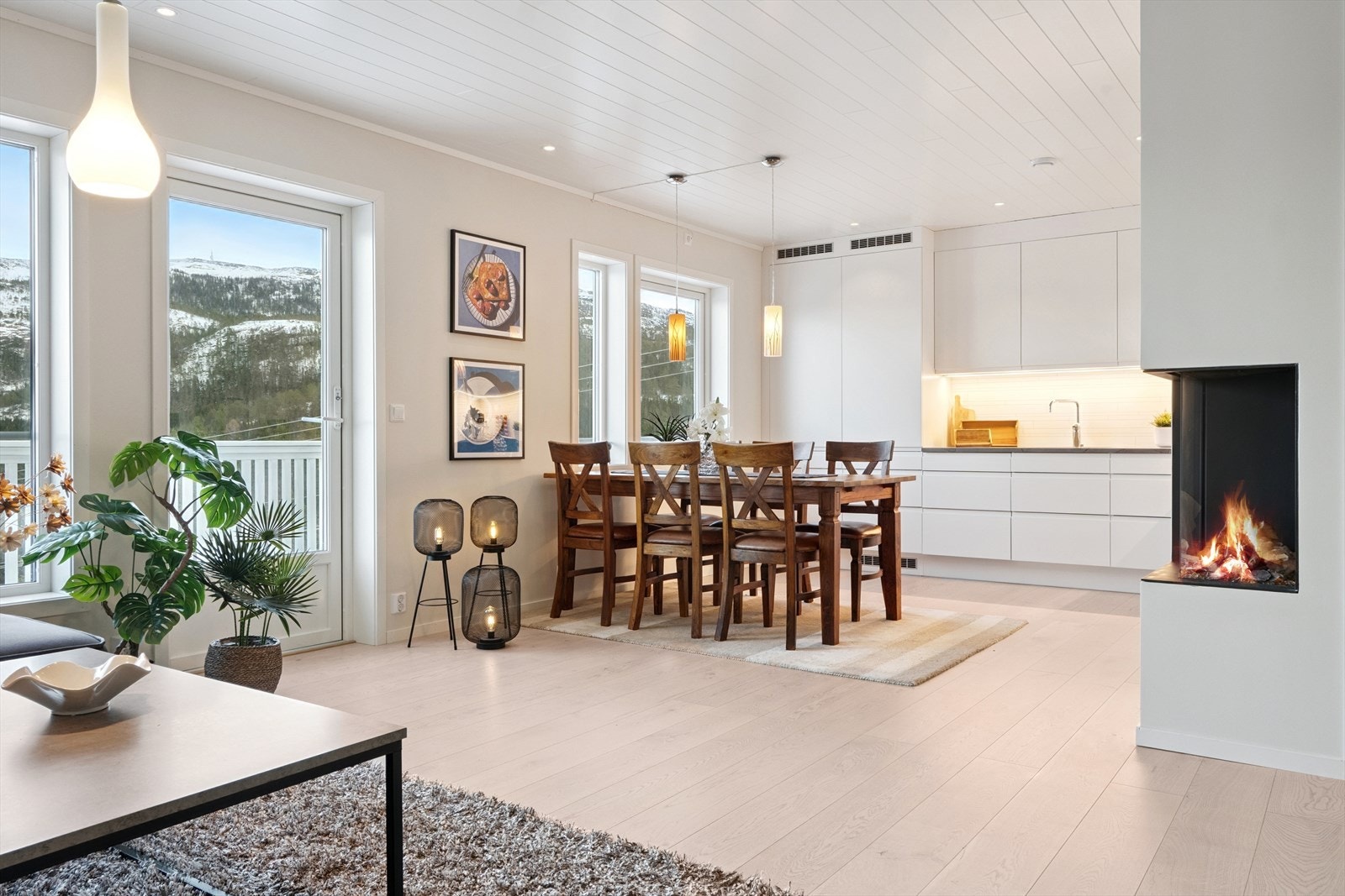 Velkommen til hyggelig visning i Spillumsåsvegen 33. (Foto: EFKT / Line Ottesen Berre ) Galleribilde