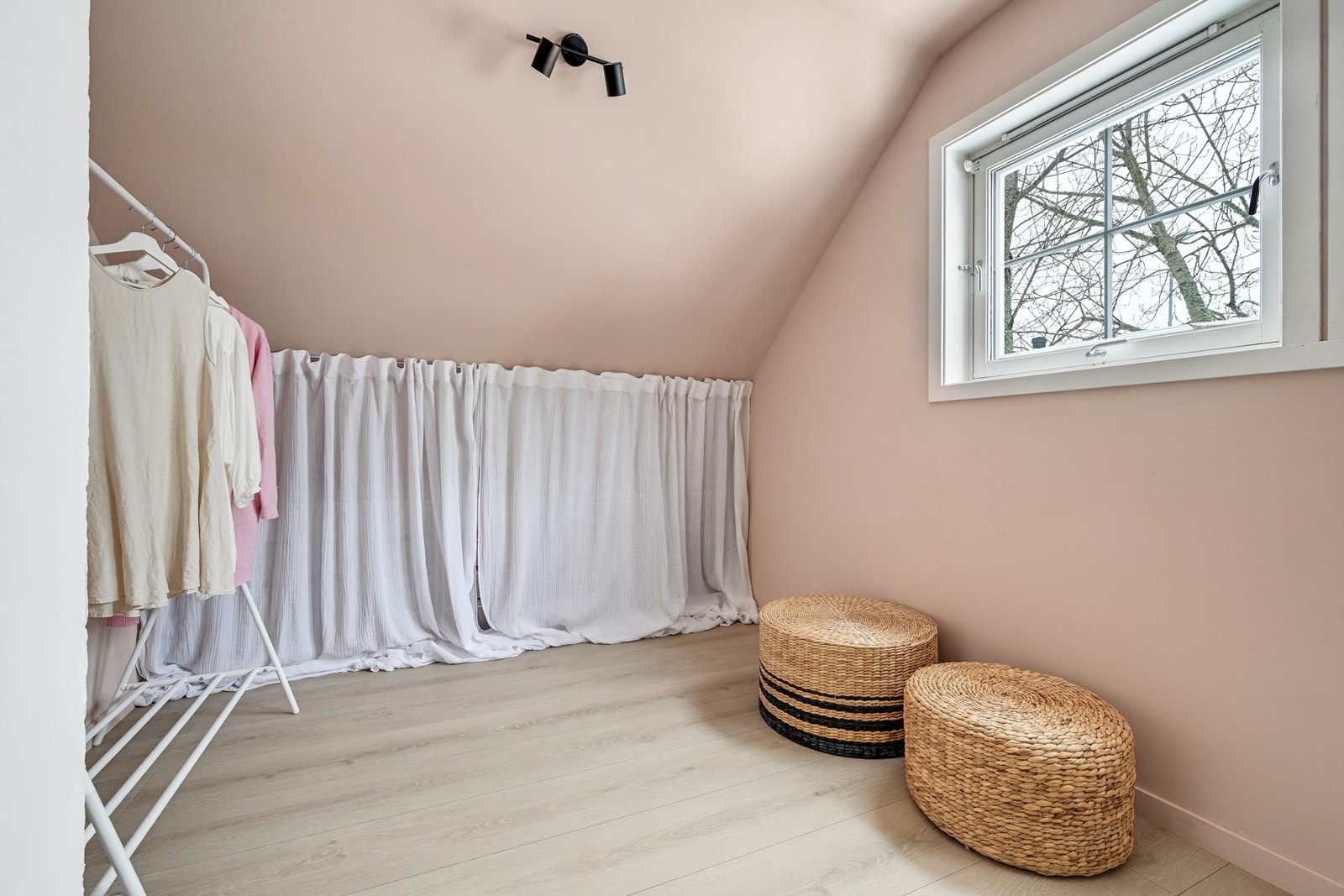 Her har du plass til alt du trenger. Galleribilde