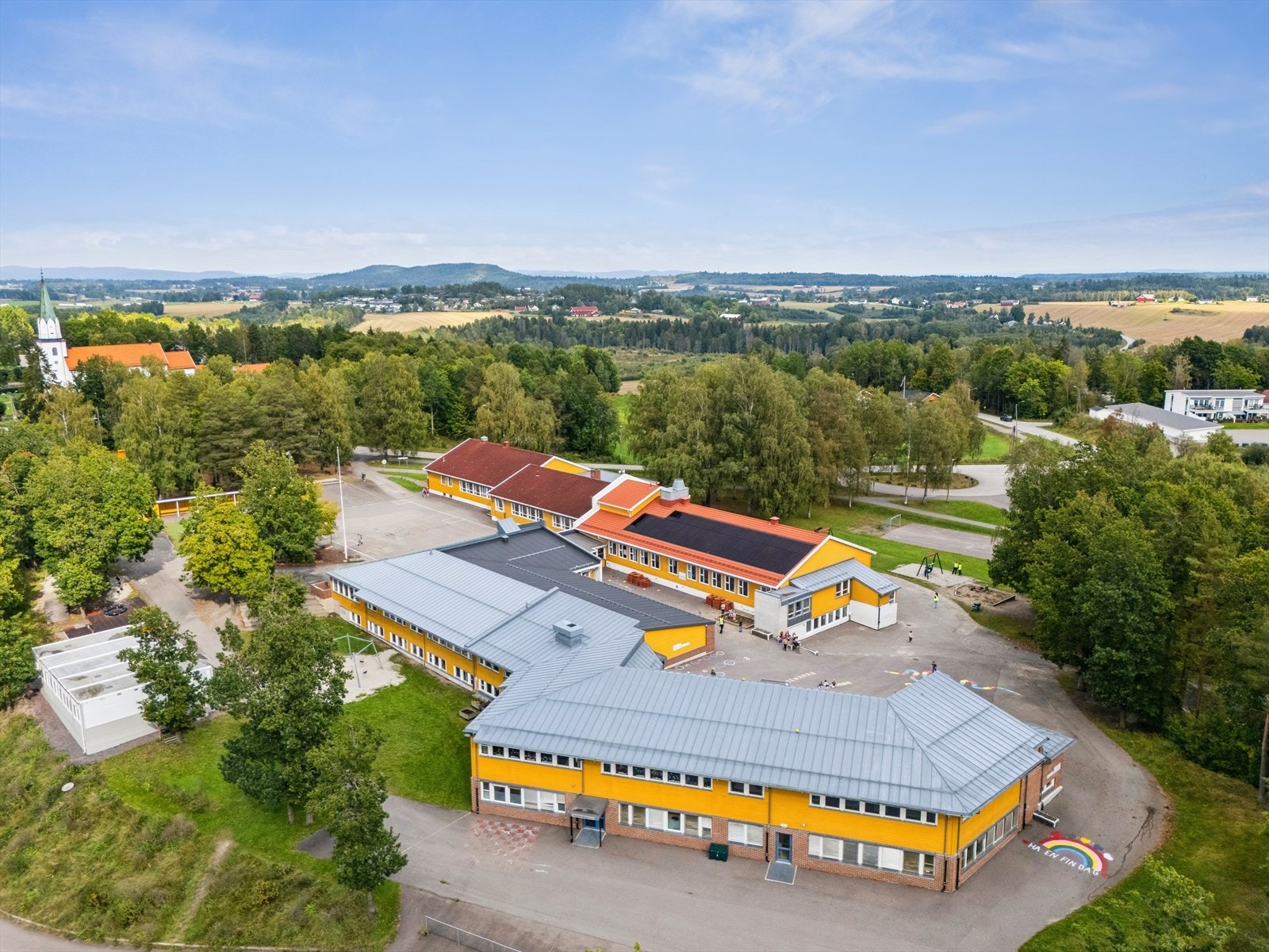Kirkevoll barneskole (kort og trygg skolevei) Galleribilde