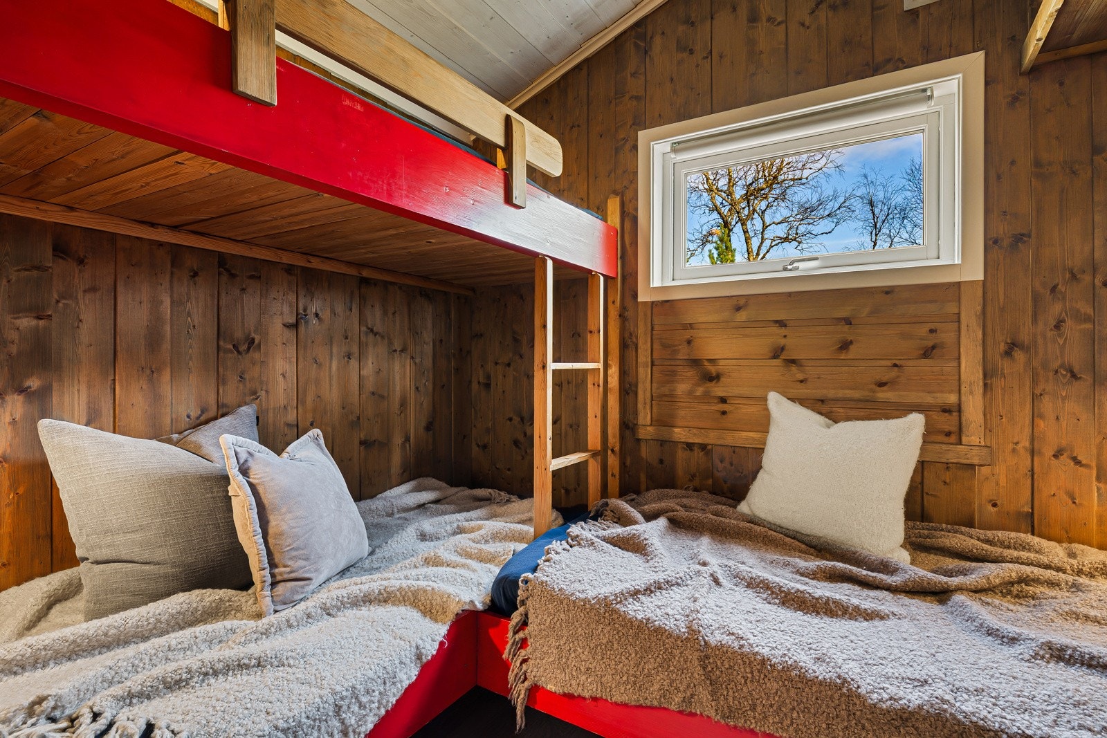 Soverommene rommer begge 4,6 kvm hver. Galleribilde