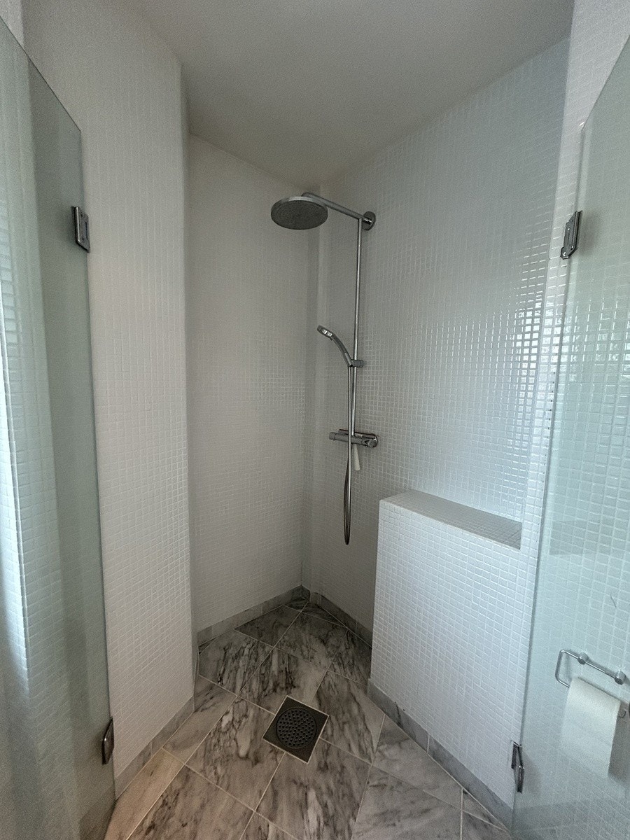 Stor dusj Galleribilde