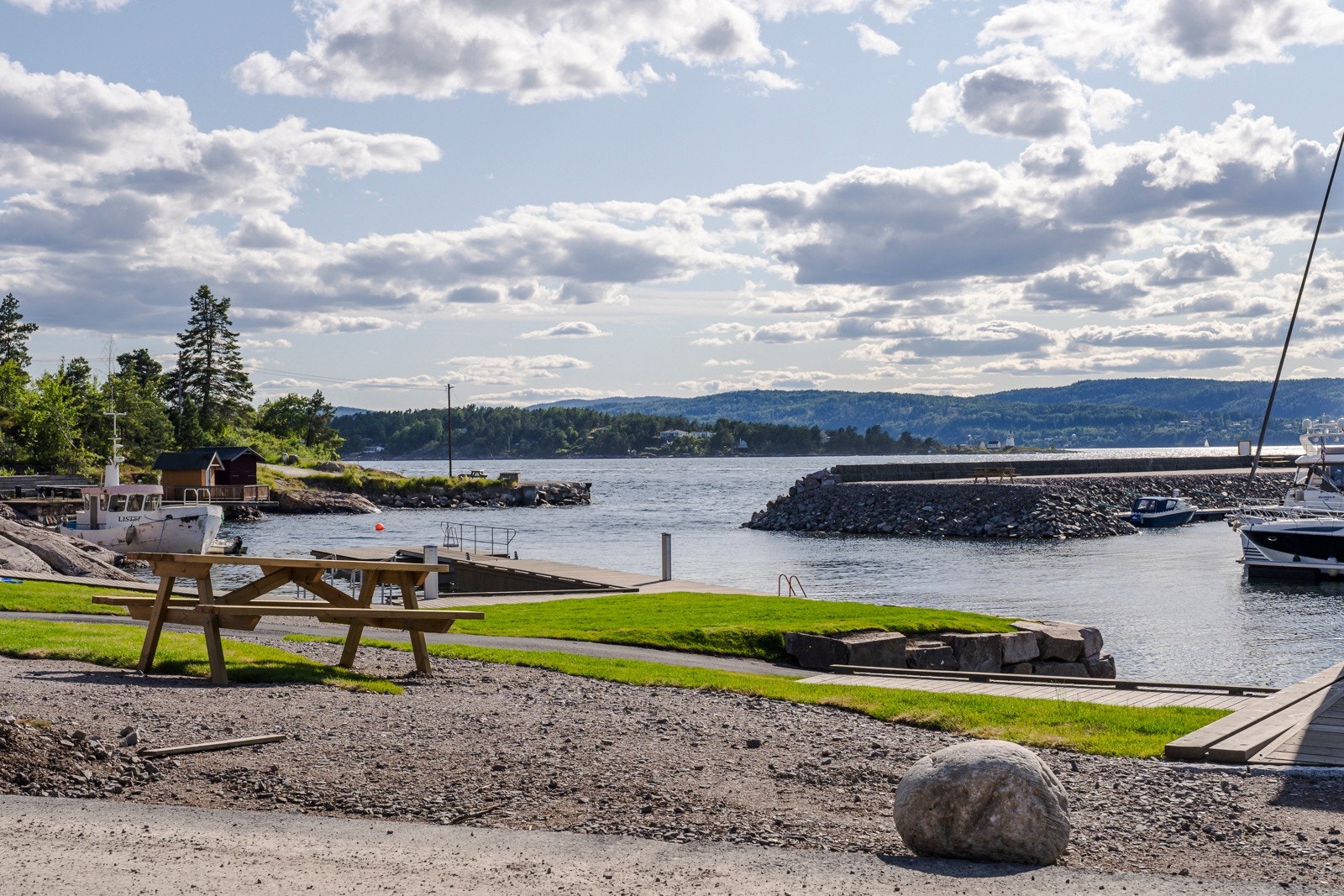 Attraktivt bolig- og friluftsområde hvor sjø, natur og rekreasjon står i sentrum. Galleribilde