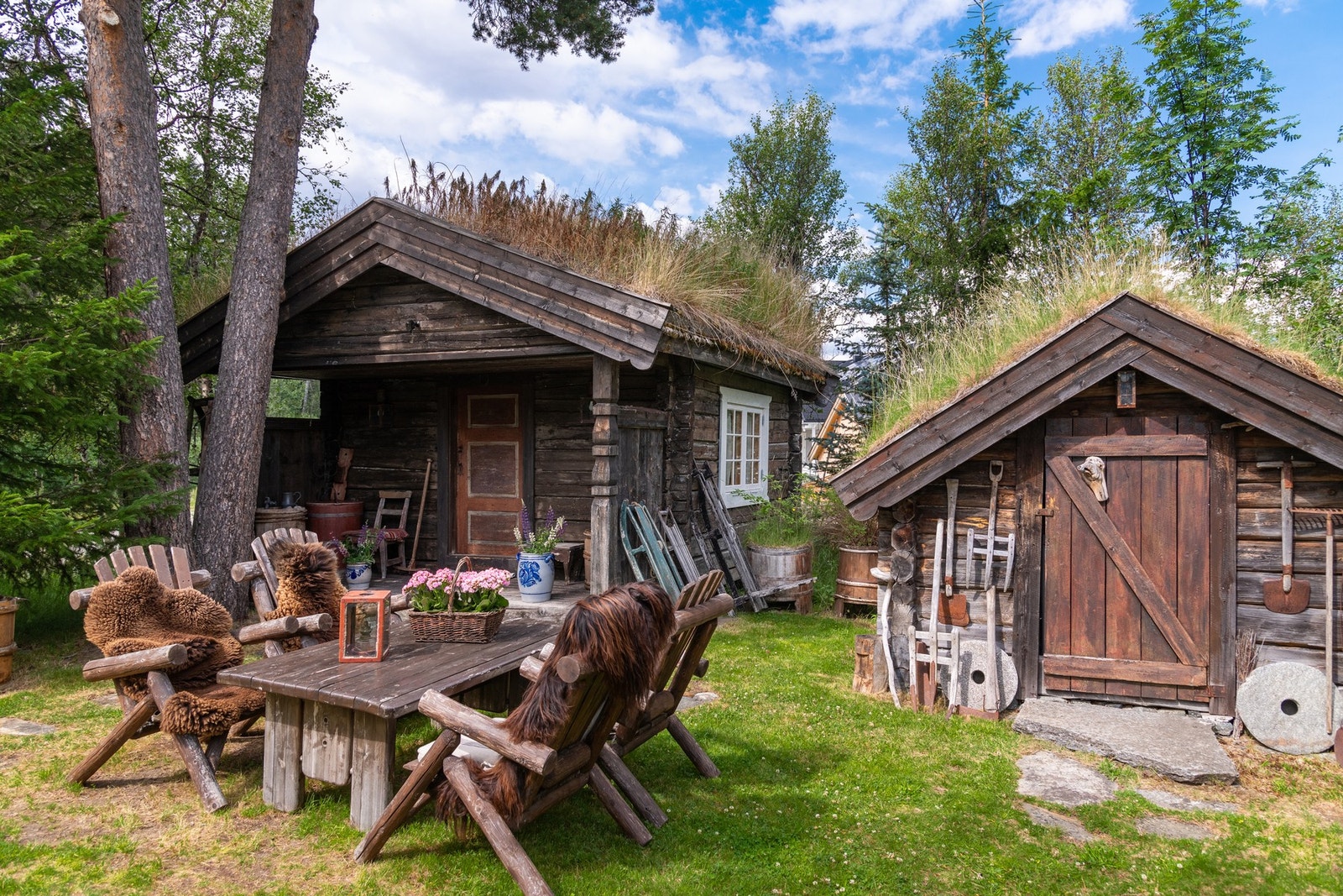 Uthus/stabbur og uthus/vedskjul Galleribilde