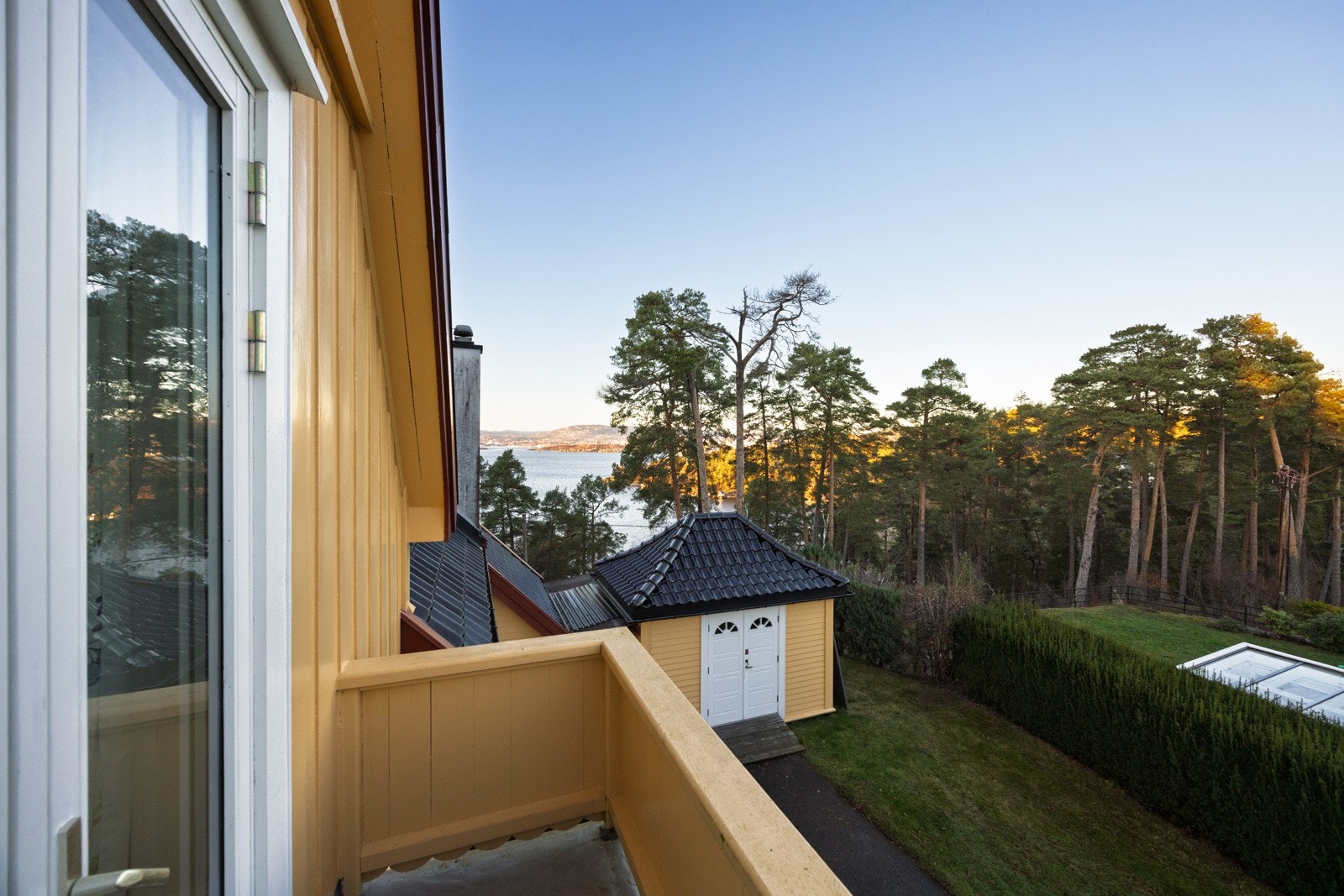 Her kan du nyte morgenkaffen. Galleribilde