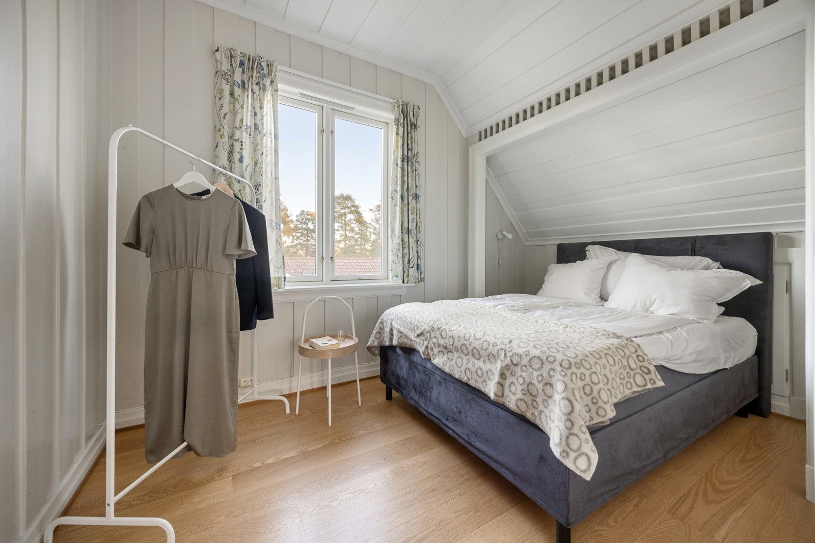 Alle har gode vindusflater, fint lysinnslipp og rolig beliggenhet. Galleribilde