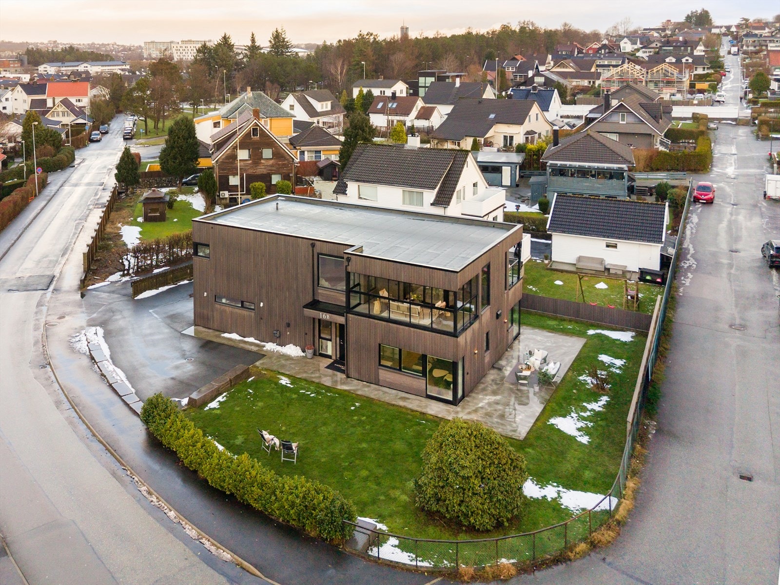 Attraktiv beliggenhet på Madla Galleribilde