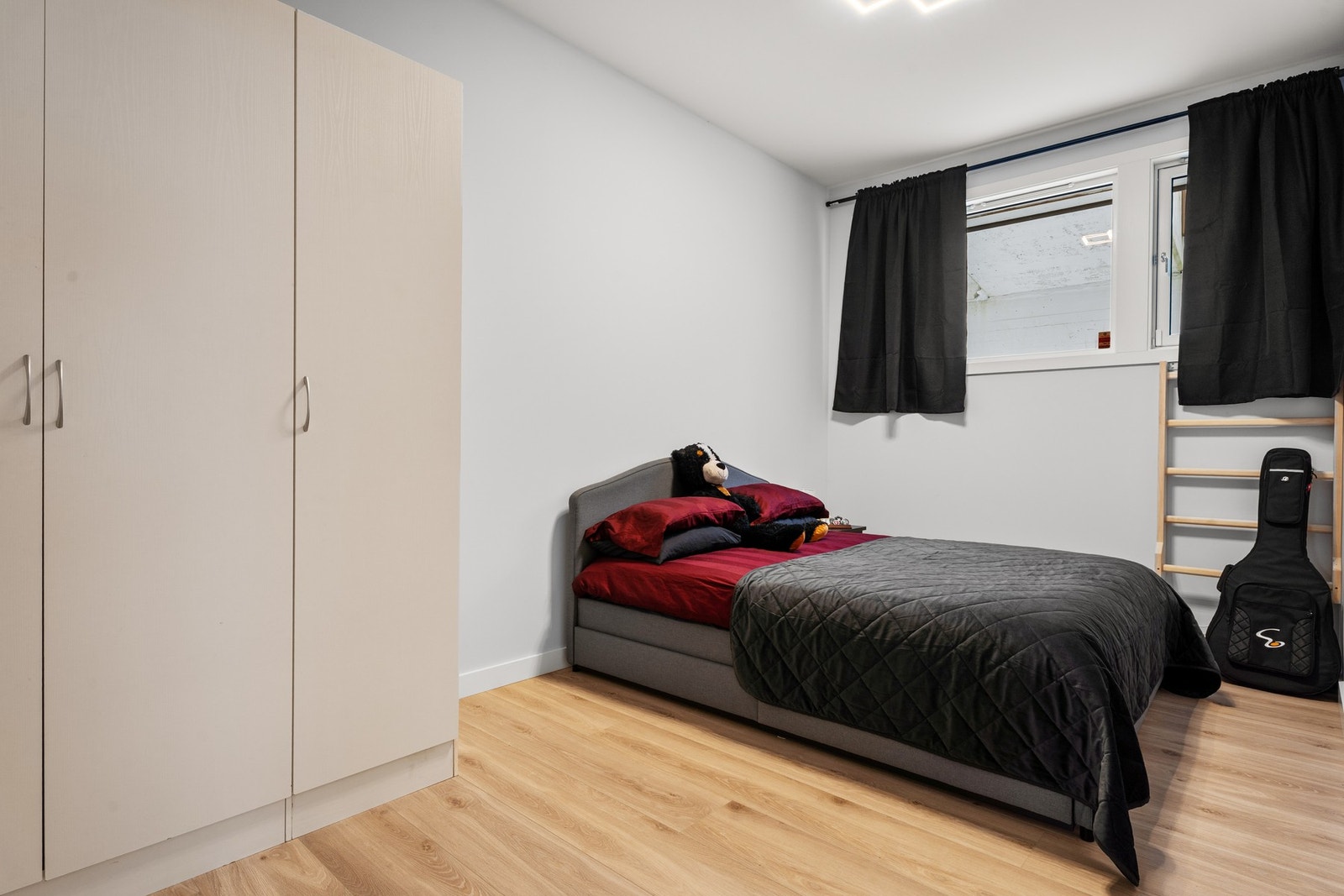 Soverom. Galleribilde