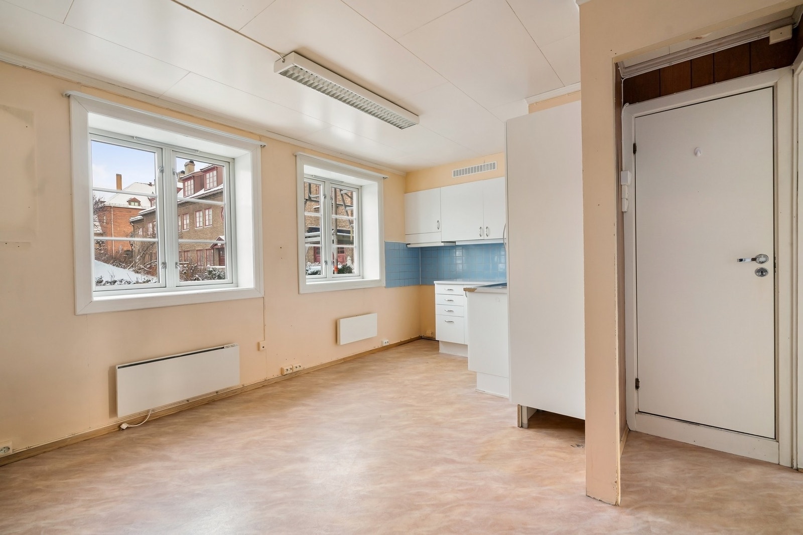 God plass til å etablere et større kjøkken med plass til hele familien Galleribilde