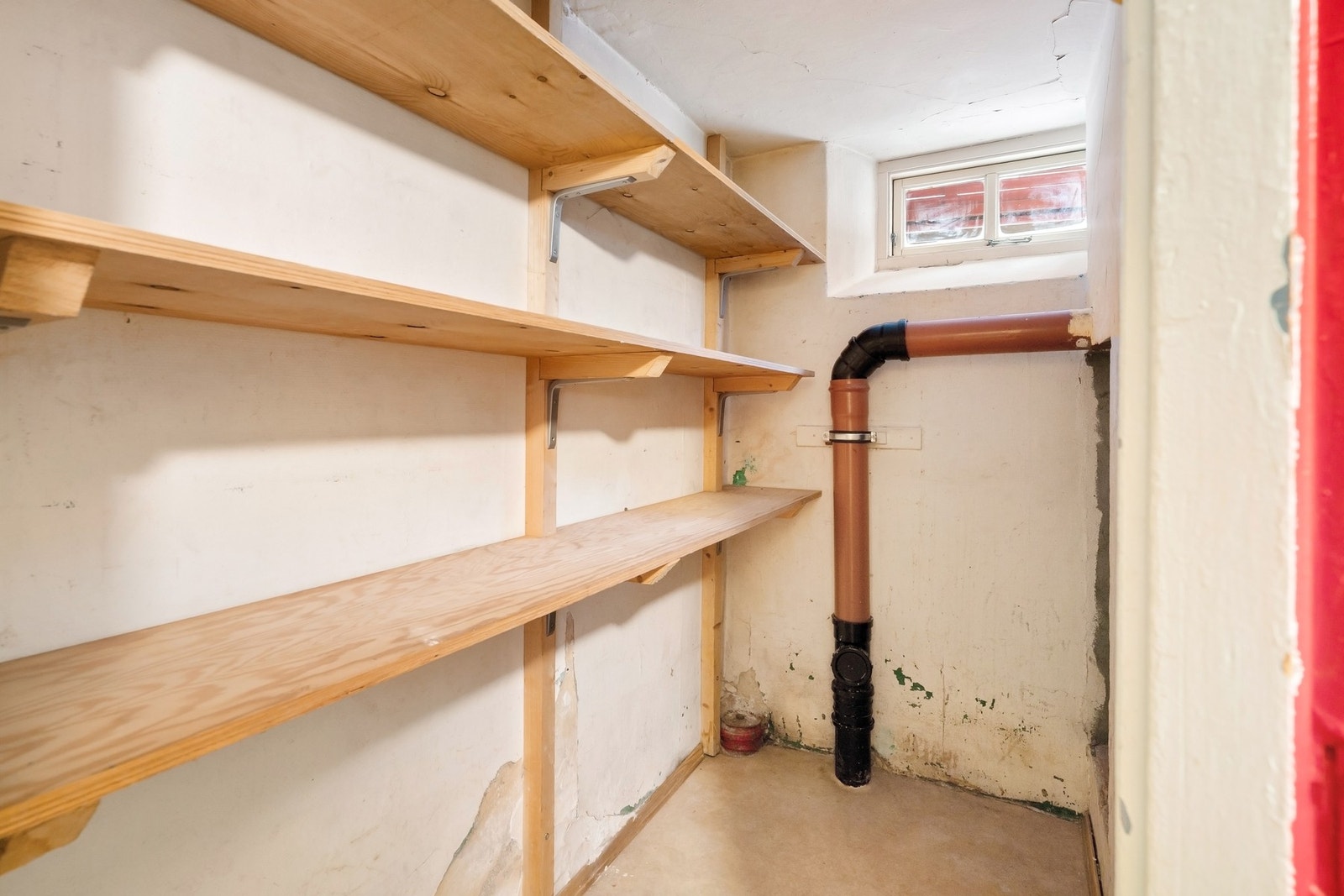 Bod med gode lagringsmuligheter Galleribilde