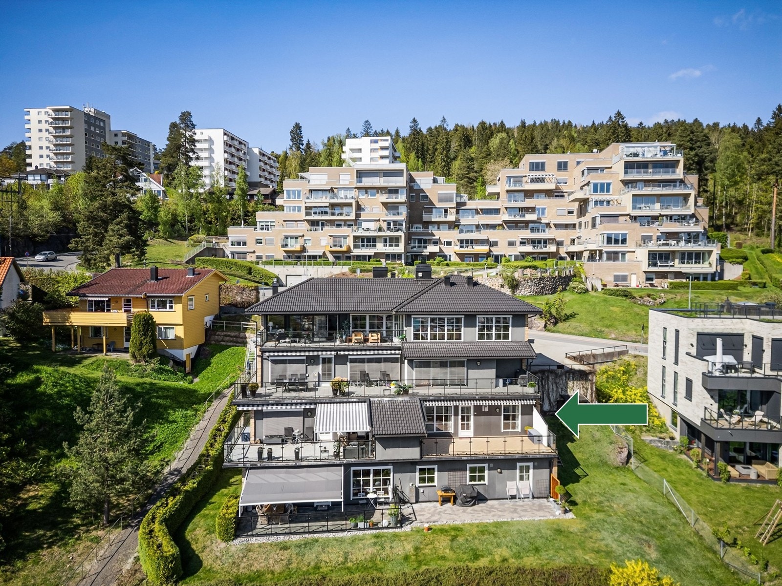 Det er umiddelbar nærhet til fine og varierte turveier i Drammensmarka Galleribilde