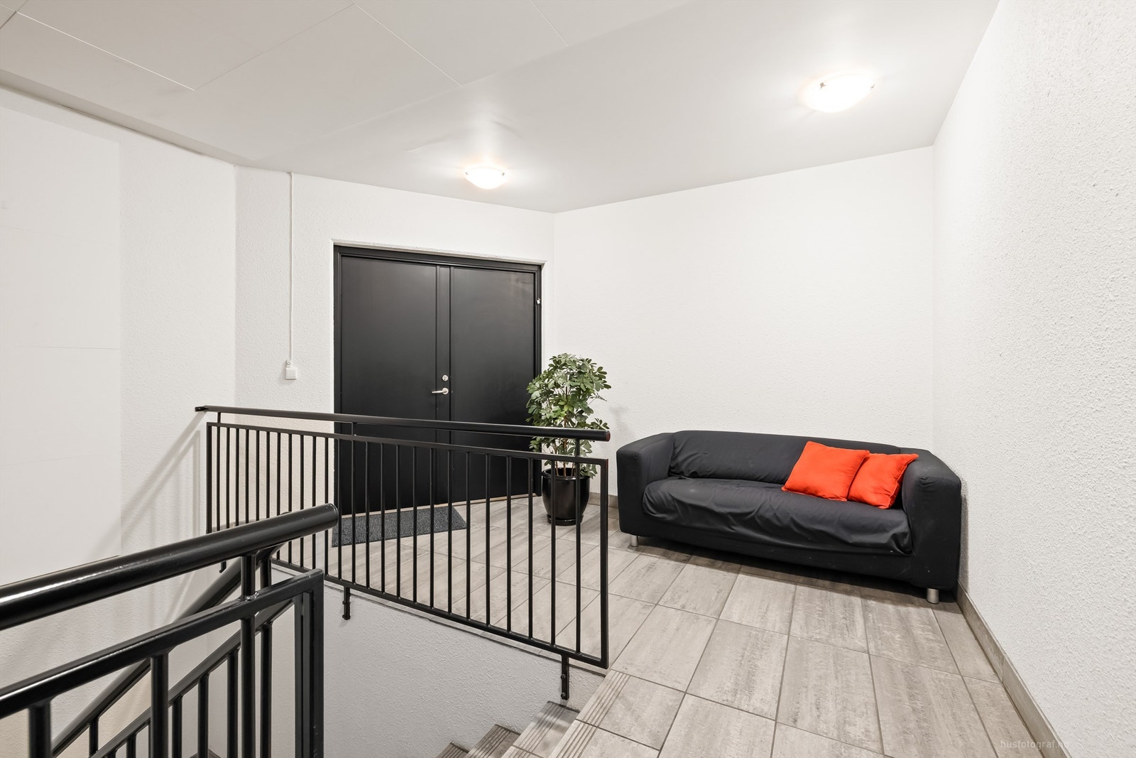 Leiligheten har godt med lagringsplass i 3 eksterne boder Galleribilde