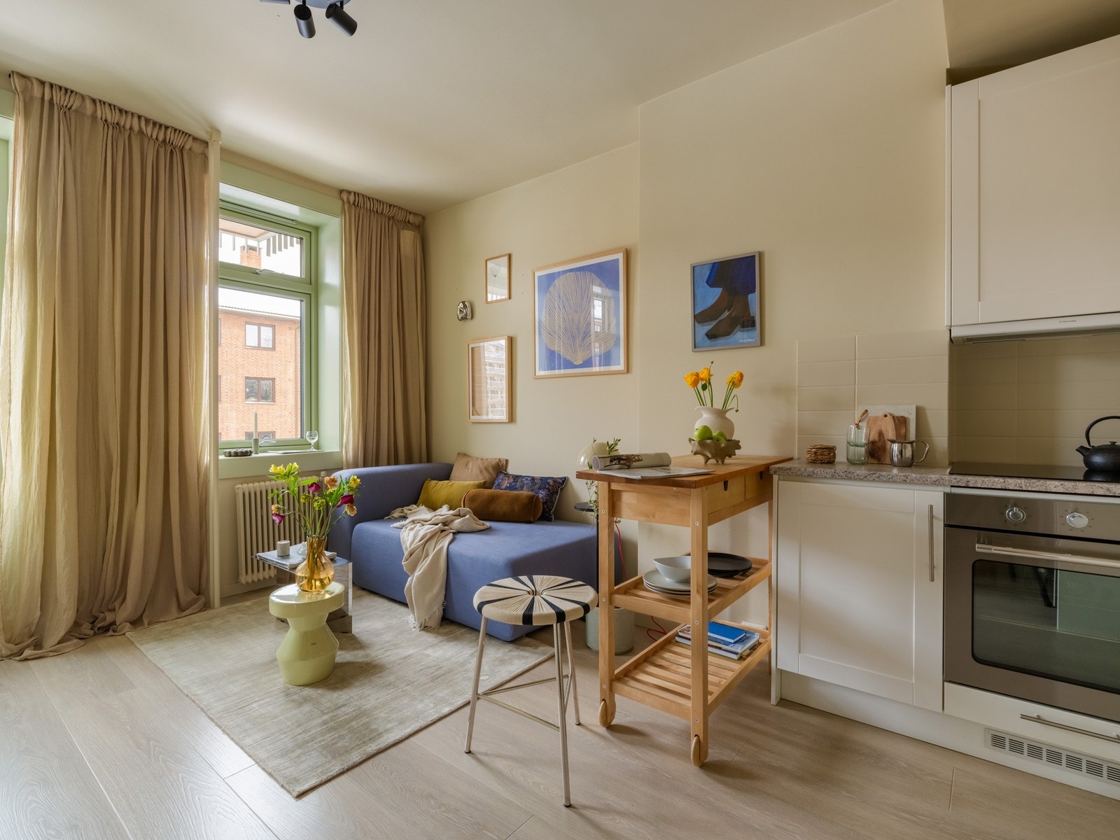 Velkommen til en stilfull og godt utnyttet leilighet på beste Bjølsen! Foto: Alexander Granlie (boliggram) Galleribilde