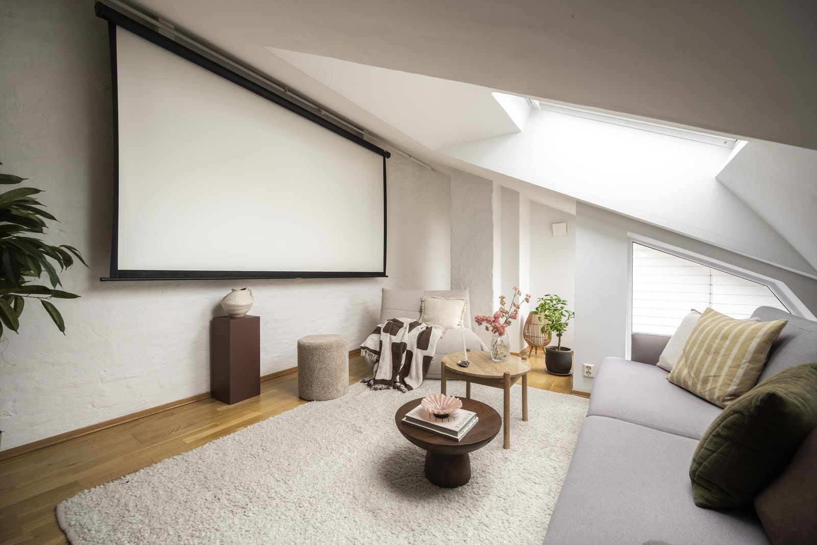 Leiligheten byr på smarte løsninger. Lerret medfølger salget. Galleribilde