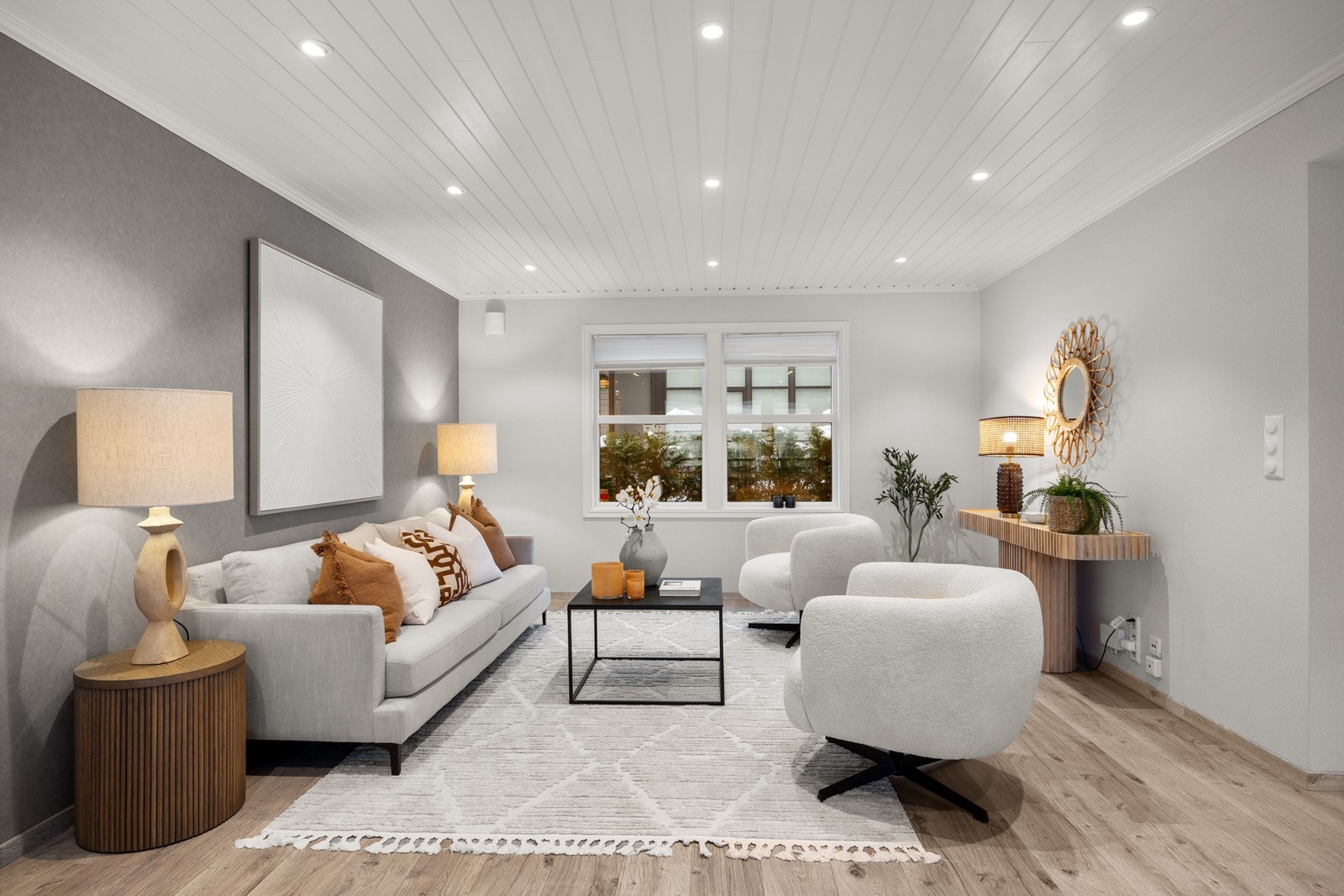 Naturlig plass til sofa og tv-møblement Galleribilde