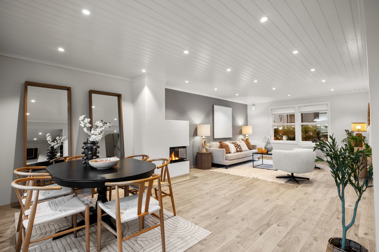 Downlights i tak Galleribilde