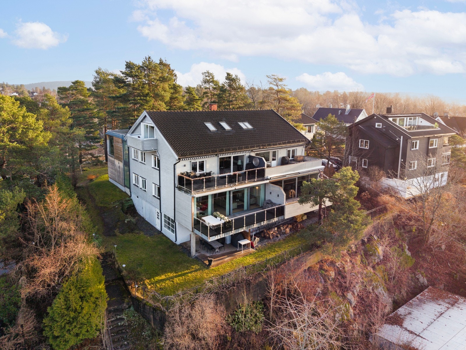 Øyvind Frogner v/Privatmegleren Ønsker deg velkommen til Fjellklangveien 7A! Galleribilde