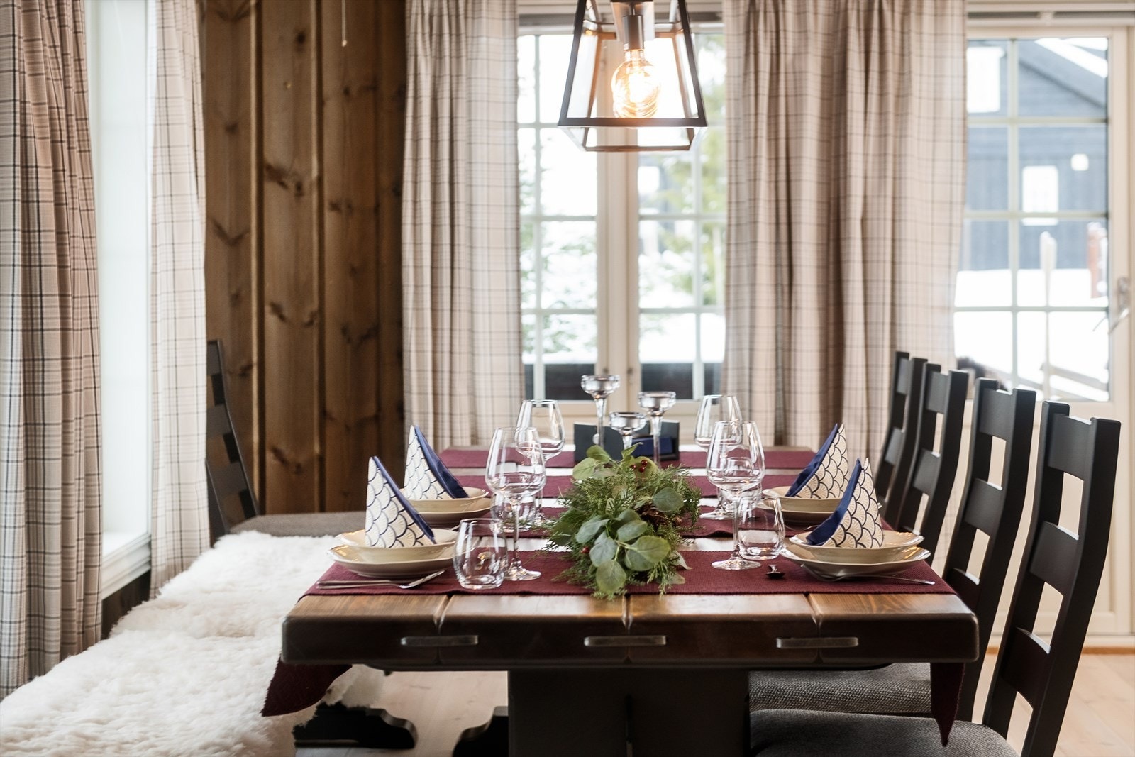 Hytta er for mange et naturlig samlingspunkt både i høytider og ellers. Galleribilde