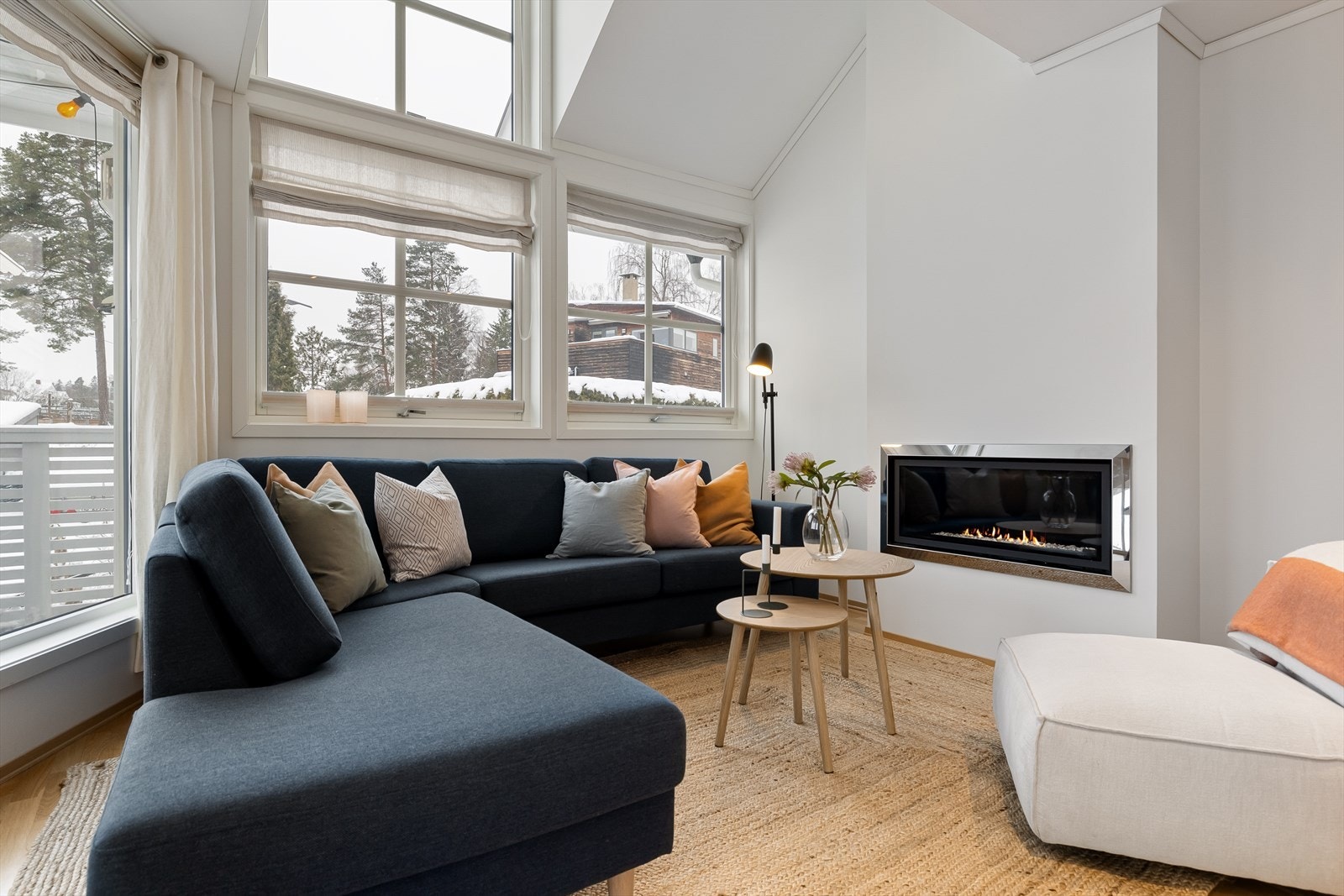 Boligen har en familievennlig planløsning med moderne standard Galleribilde