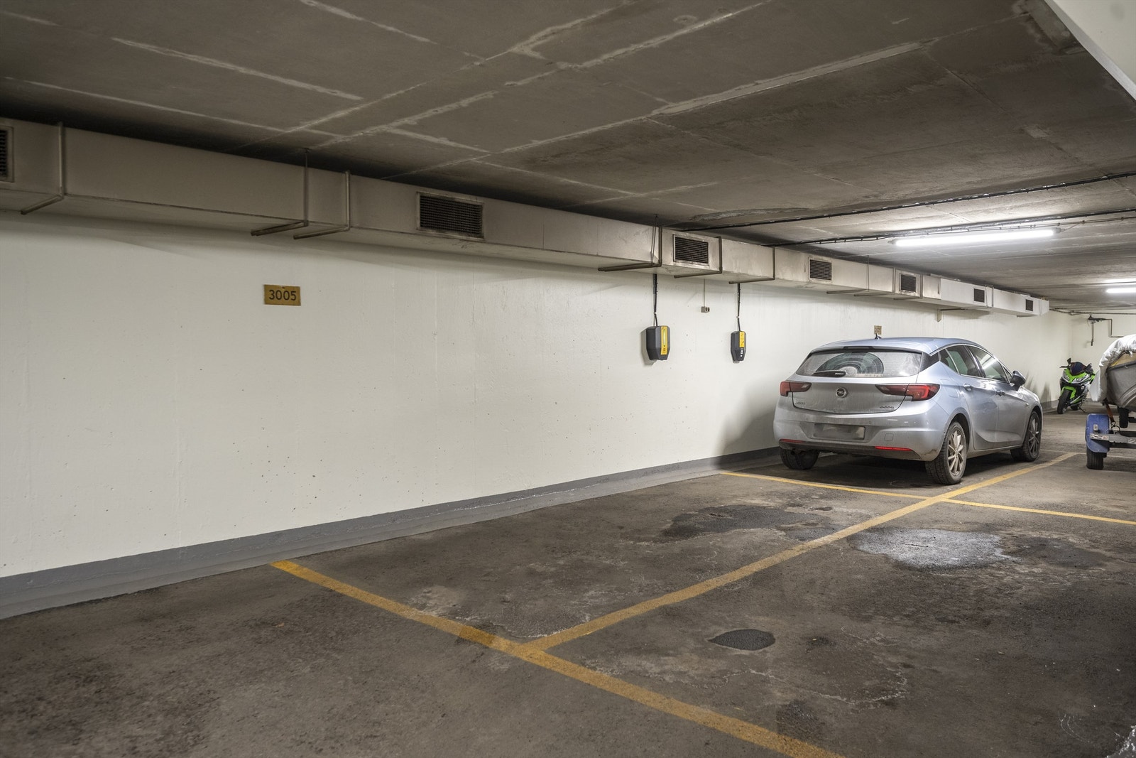 Leiligheten disponerer garasjeplass nr. 3005. El-lader medfølger Galleribilde