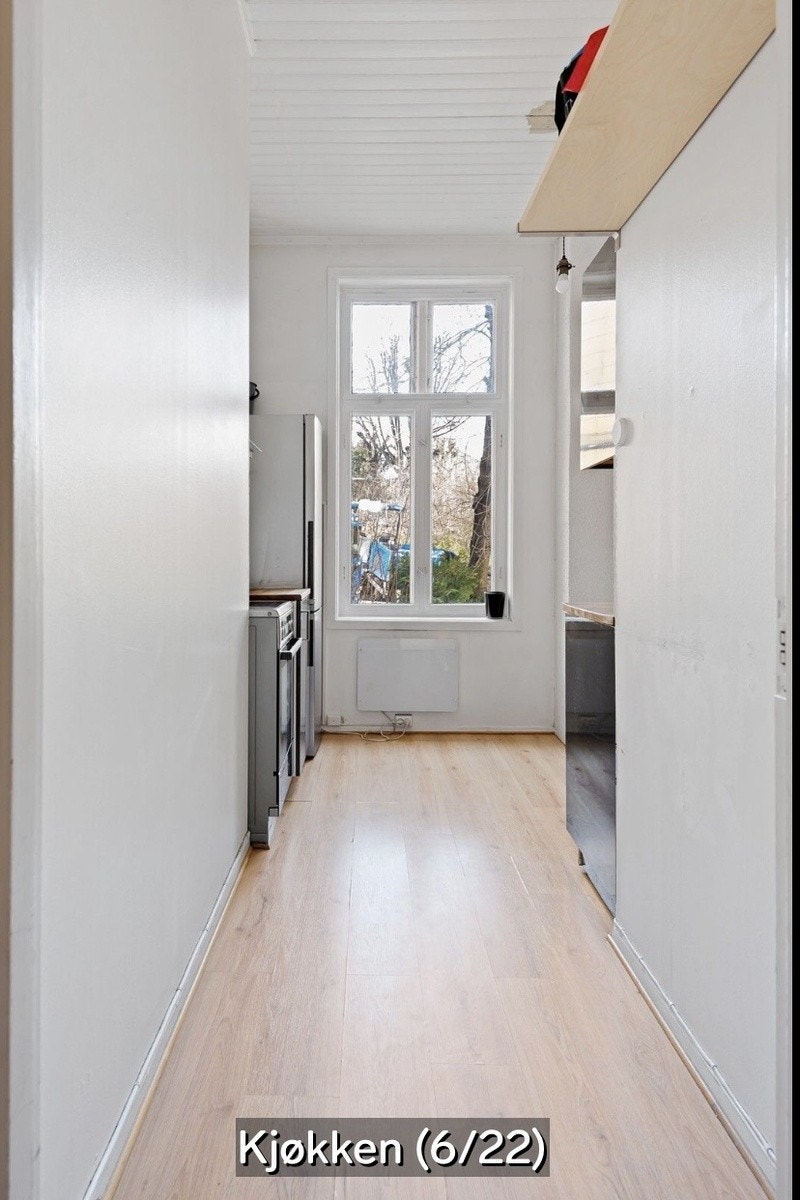 Inn mot kjøkkenet Galleribilde