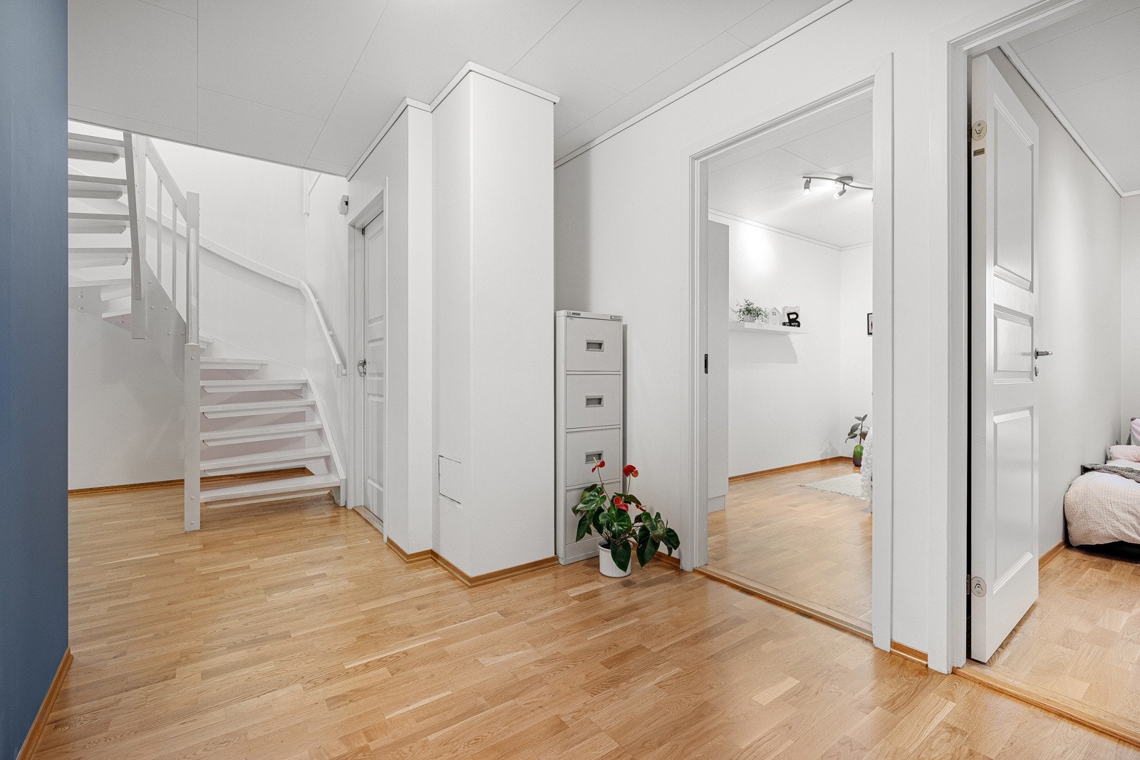 I underetasjen finner man alle soverommene, samt badet. Galleribilde