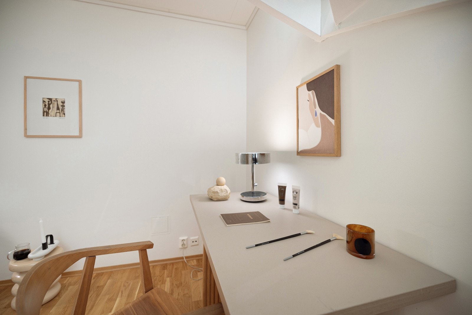 Her det god plass til f.eks hjemmekontor Galleribilde