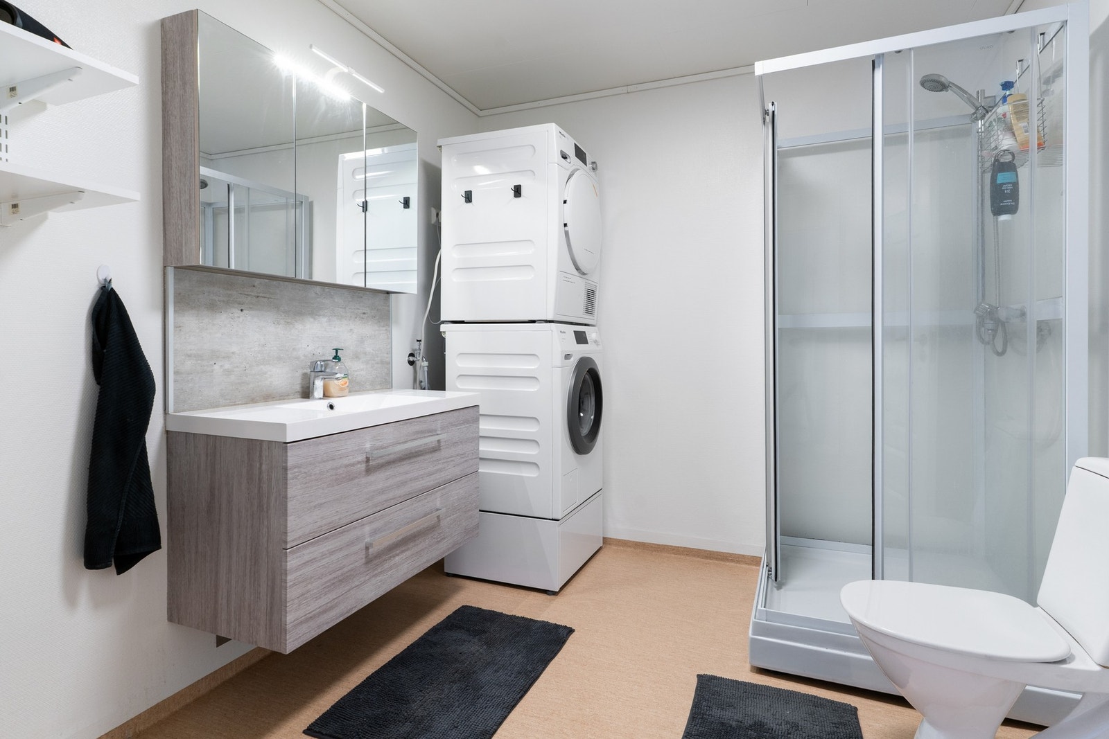 - Baderommet i kjelleren ble pusset opp i 2016 - Galleribilde