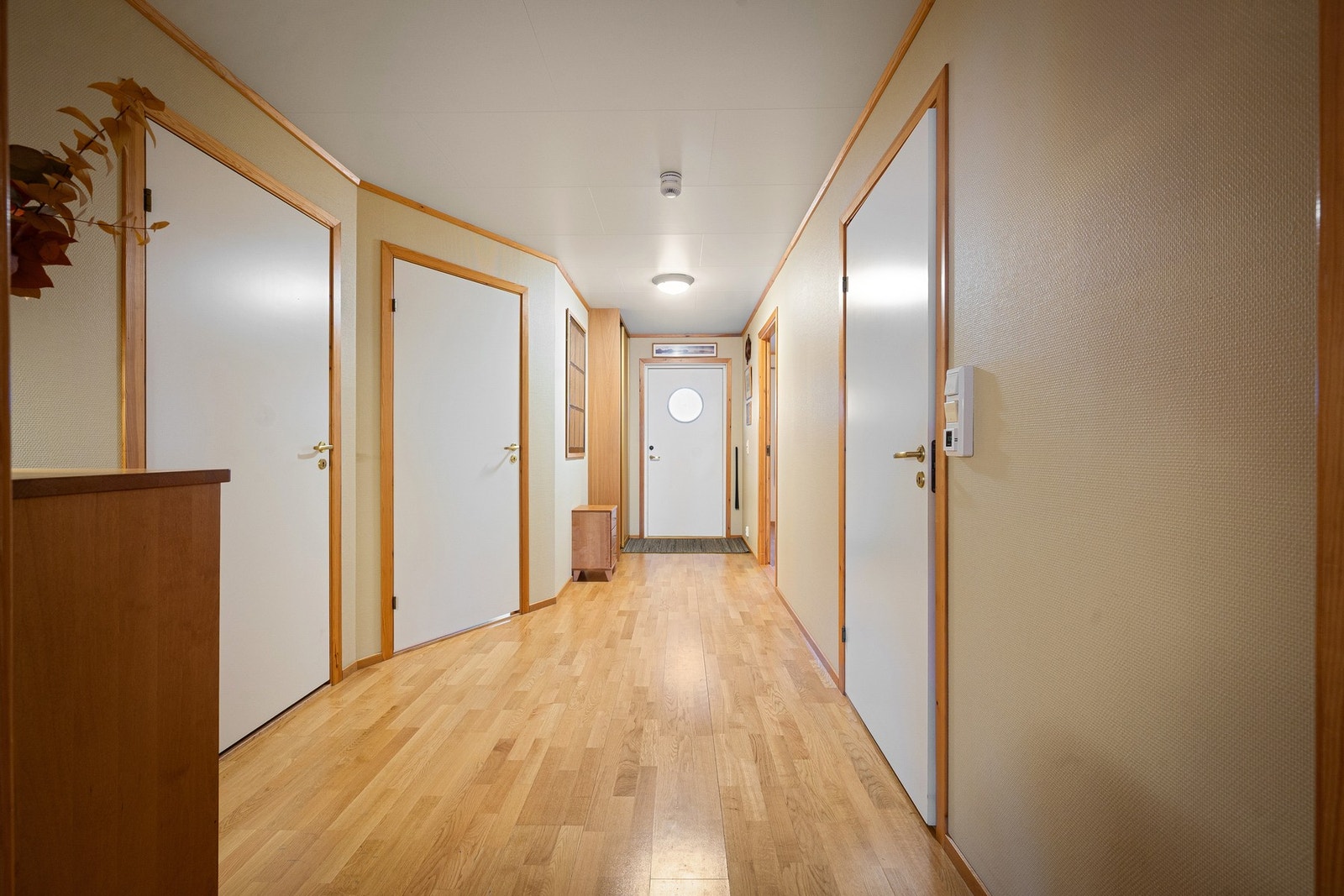 Gang og entré med gulvvarme Galleribilde