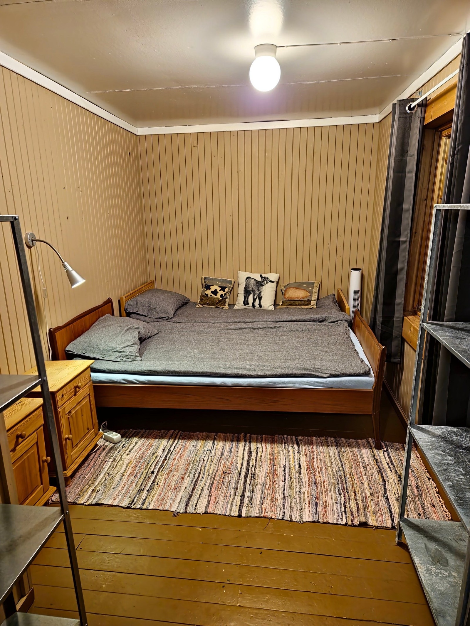 Soverom 4 (inngang gjennom soverom 3/klesrom) Galleribilde