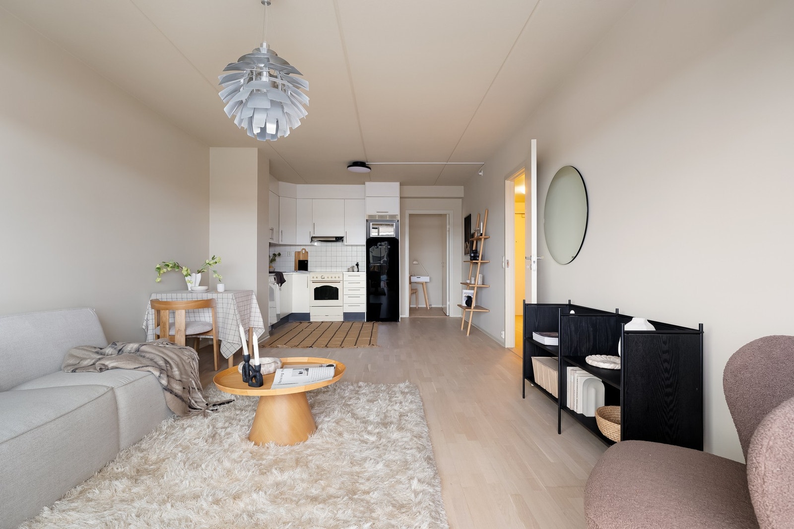 Stuen blir fort det rommet du vil oppholde deg mest. Her vil du trives! Galleribilde