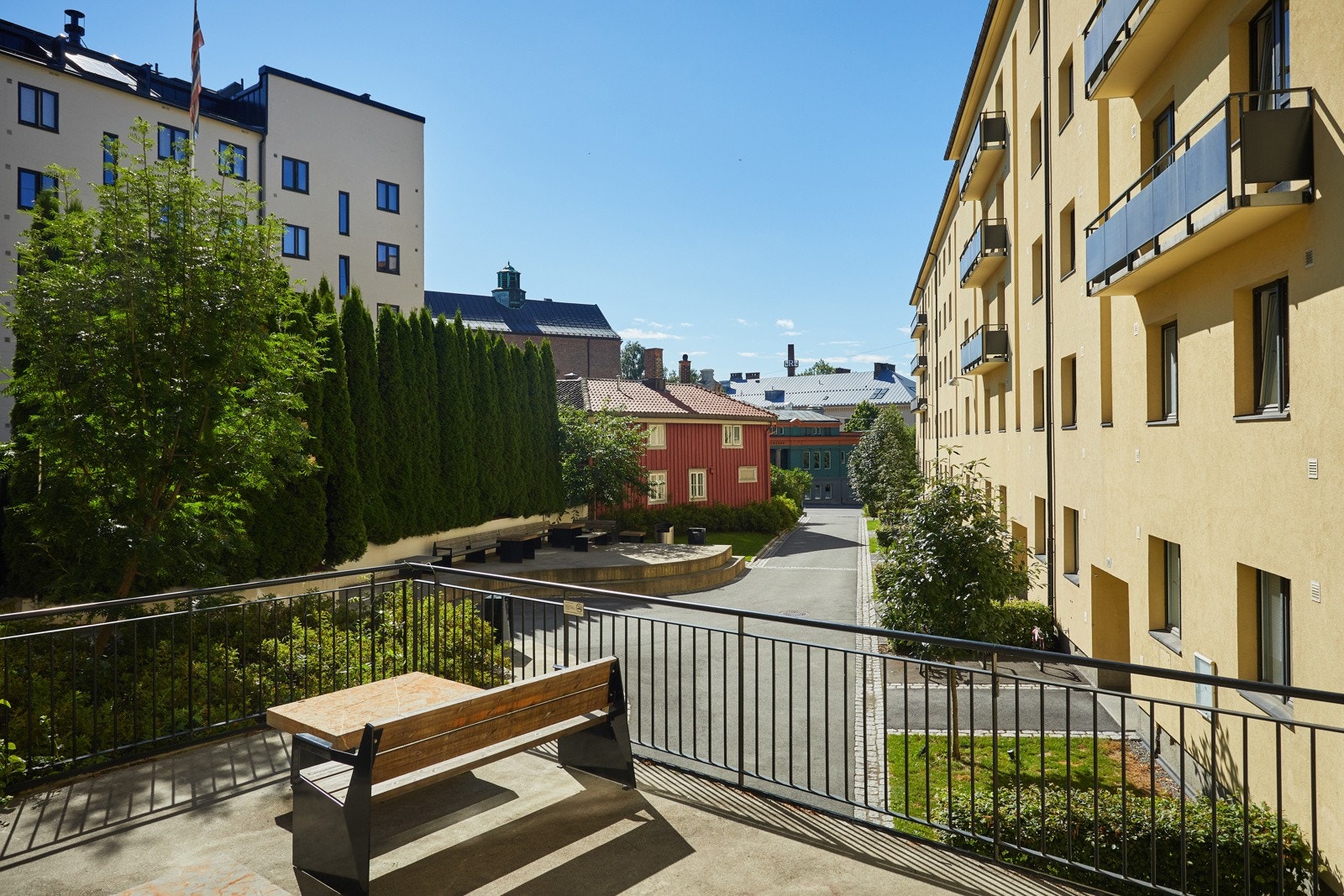 Borettslaget har flere koselige uteplasser. Galleribilde