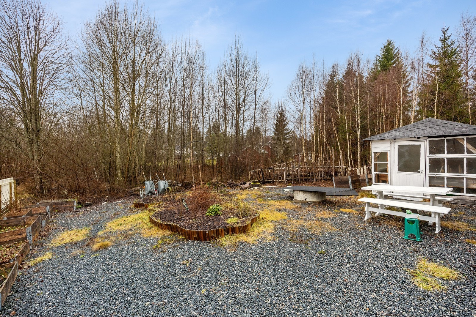 Høstbilder fra Einerhaugveien 24. Galleribilde