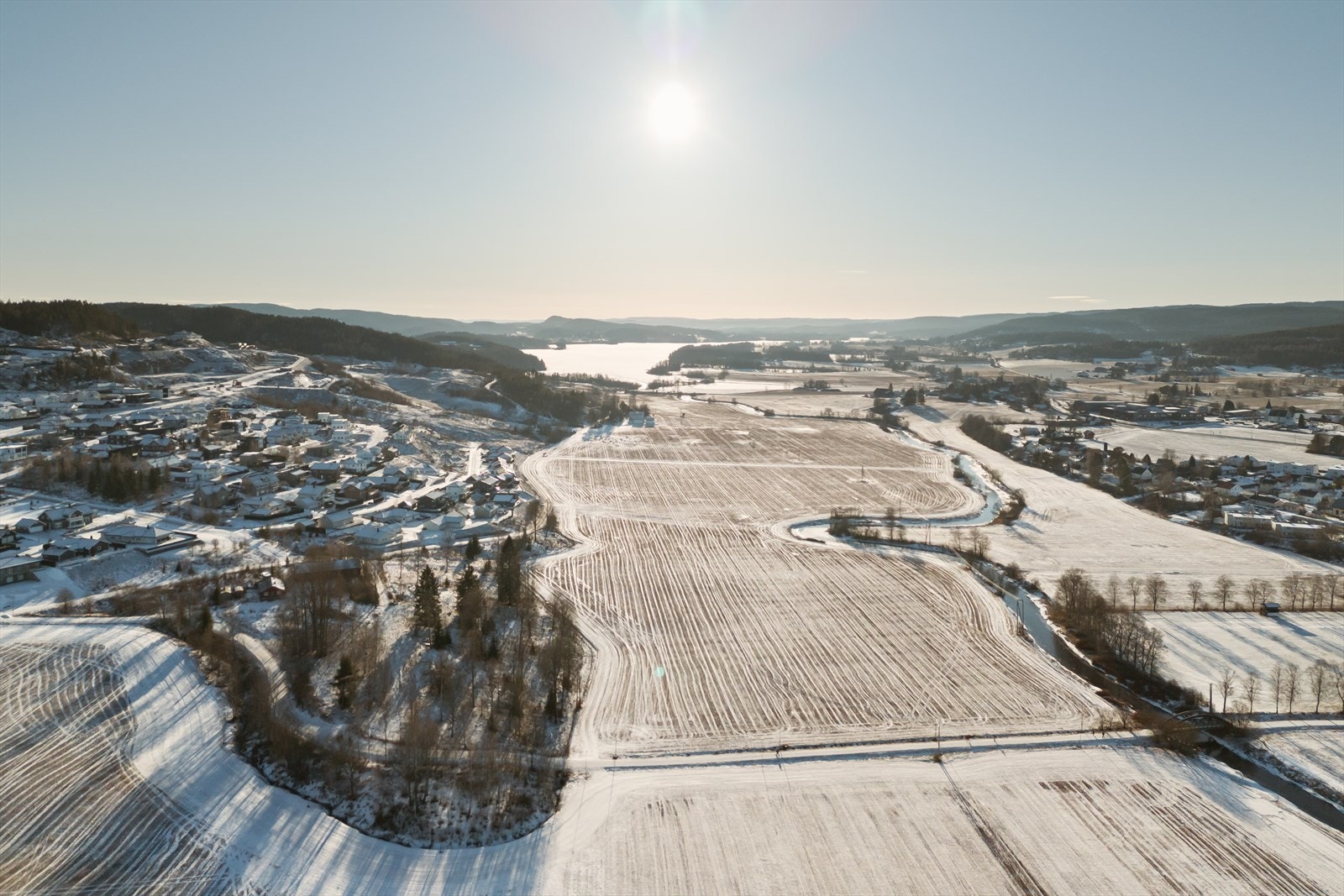 Kommunen byr på gode friluftsopplevelser med merkede turstier, stolpejakt, sykkelstier og skiløyper i skog og ved vann. Galleribilde