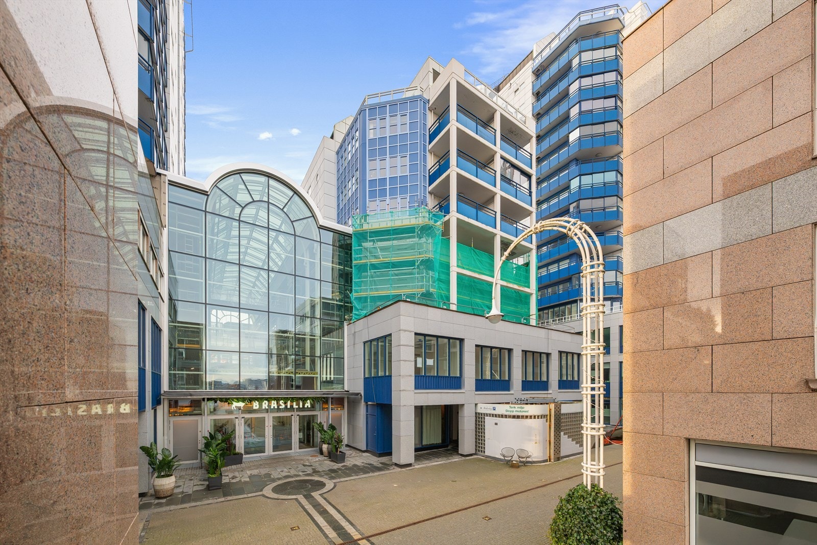 St. Olavsgt. 9 Galleribilde