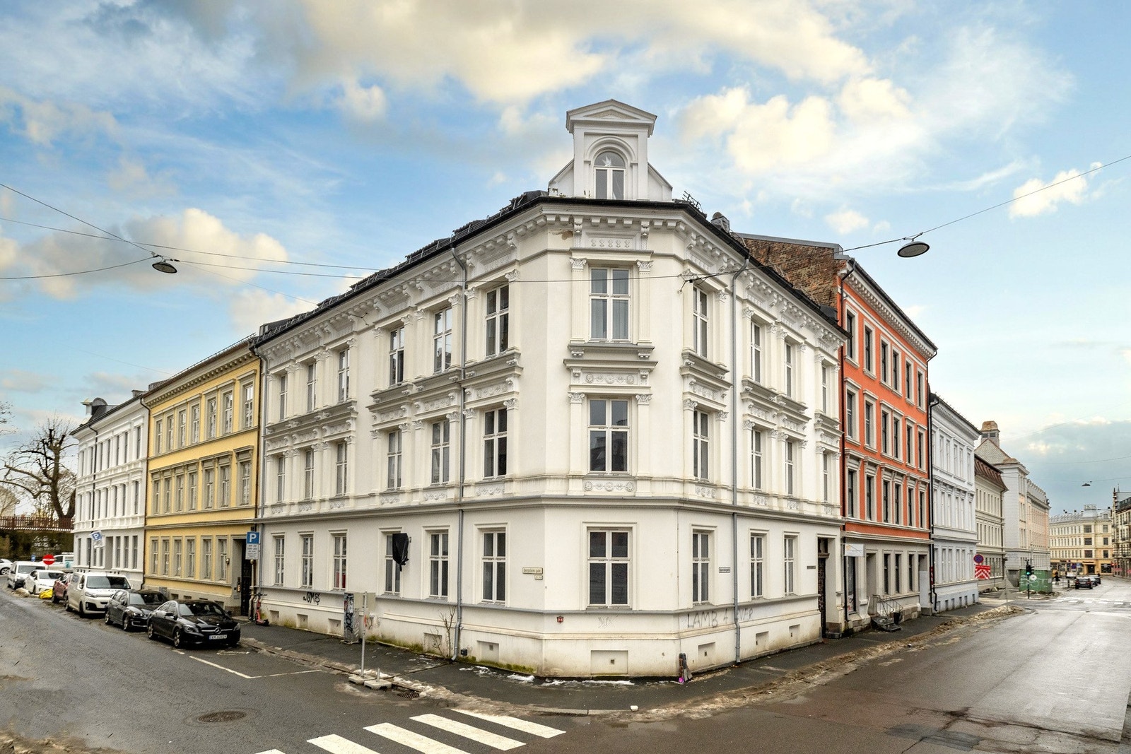 Sameiet Bergsliensgt 14 består av 12 boligseksjoner Galleribilde