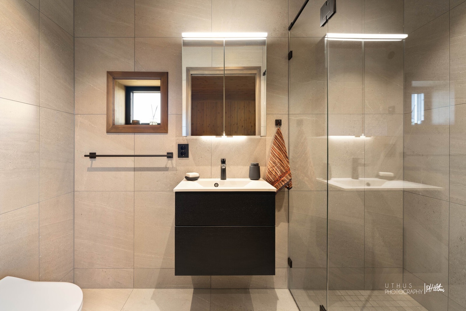 Gjestebad til ett av soverommene Galleribilde