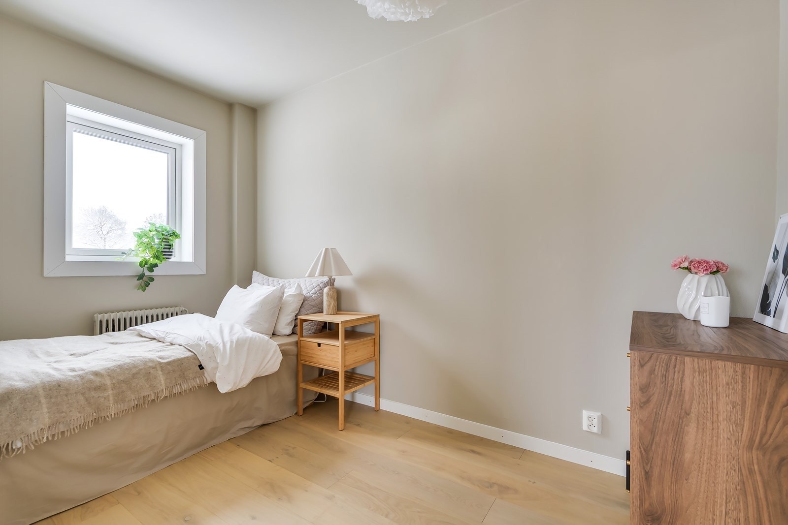 Soverom II passer perfekt som barnerom, gjesterom eller kontor. Galleribilde