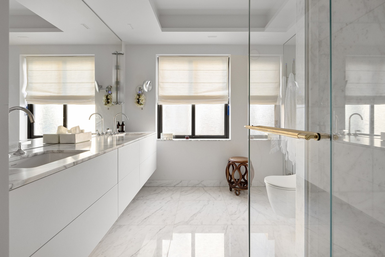 Delikat og stort bad Galleribilde