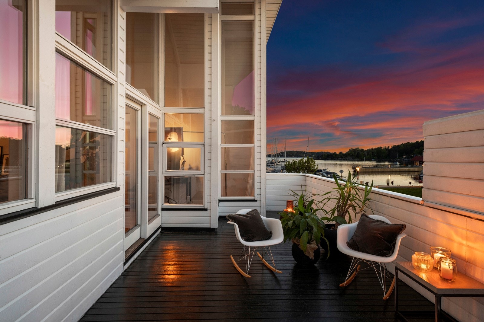 En spektakulær toppleilighet på bryggekanten i Son. Galleribilde