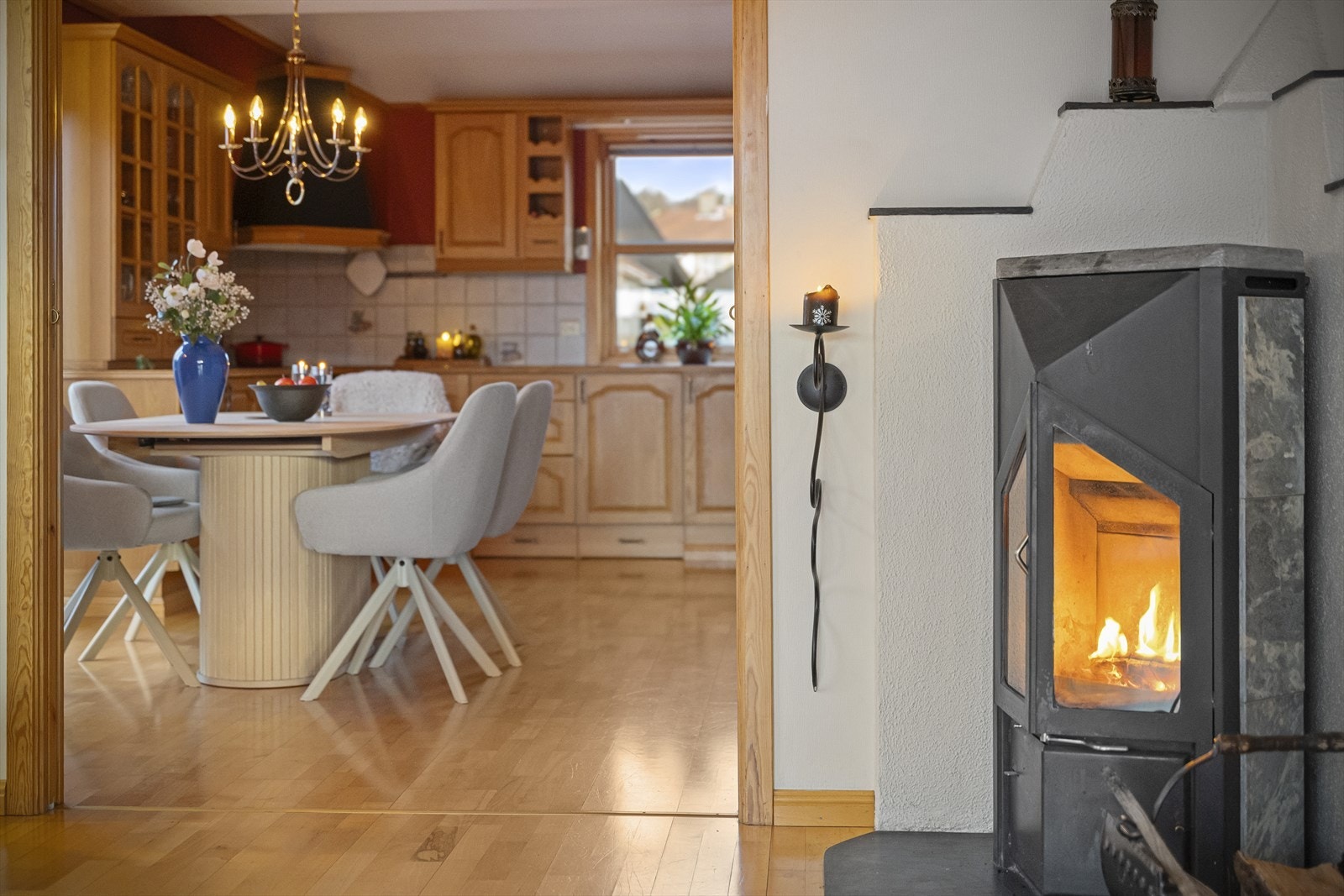 Flott og effektiv peisovn Galleribilde